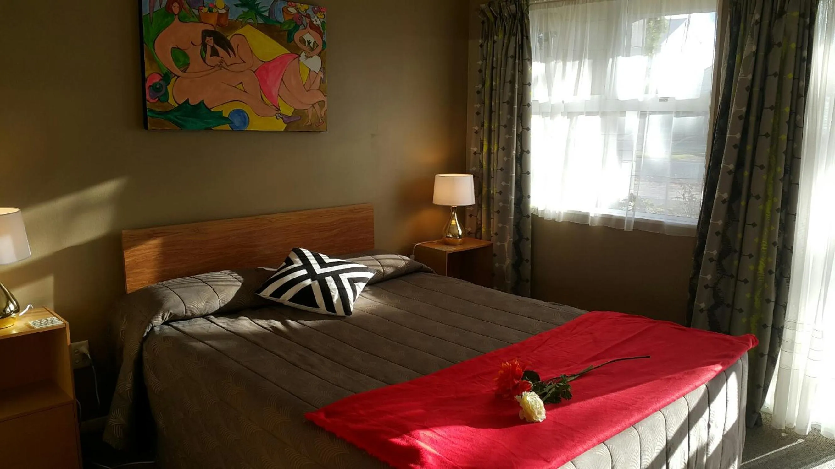 Bed in Six On Union Motel