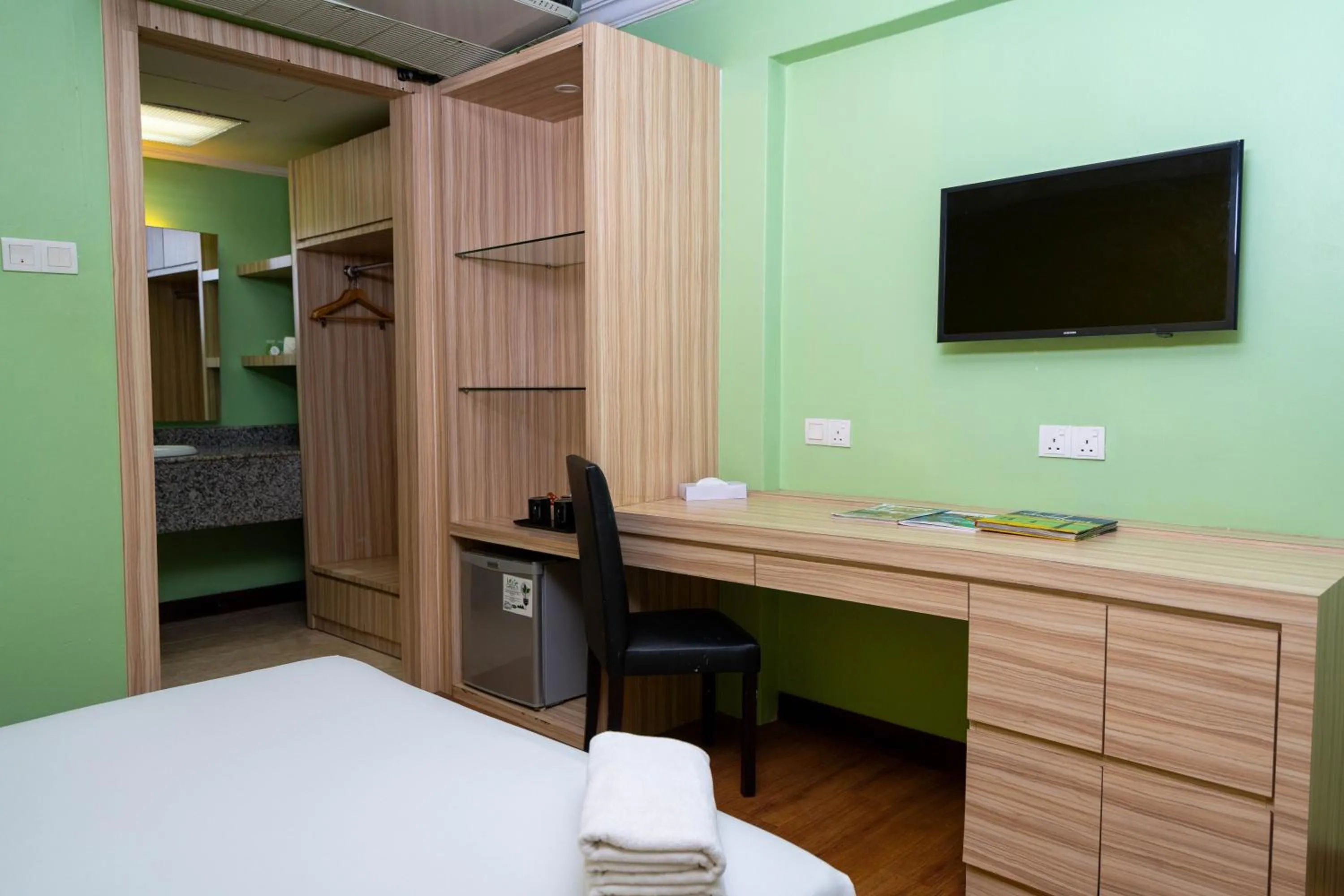 Bedroom, Bed in Bukit Merah Laketown Resort