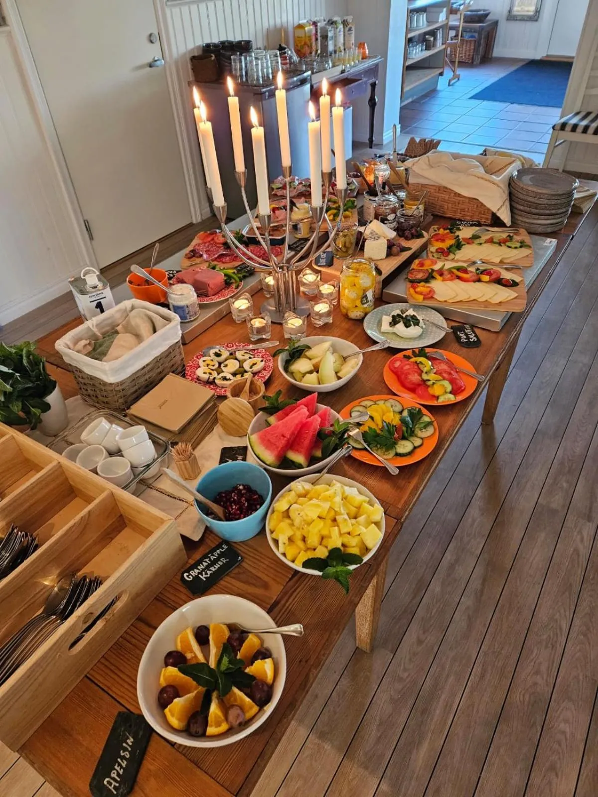 Breakfast in Kaptenshuset Hotell