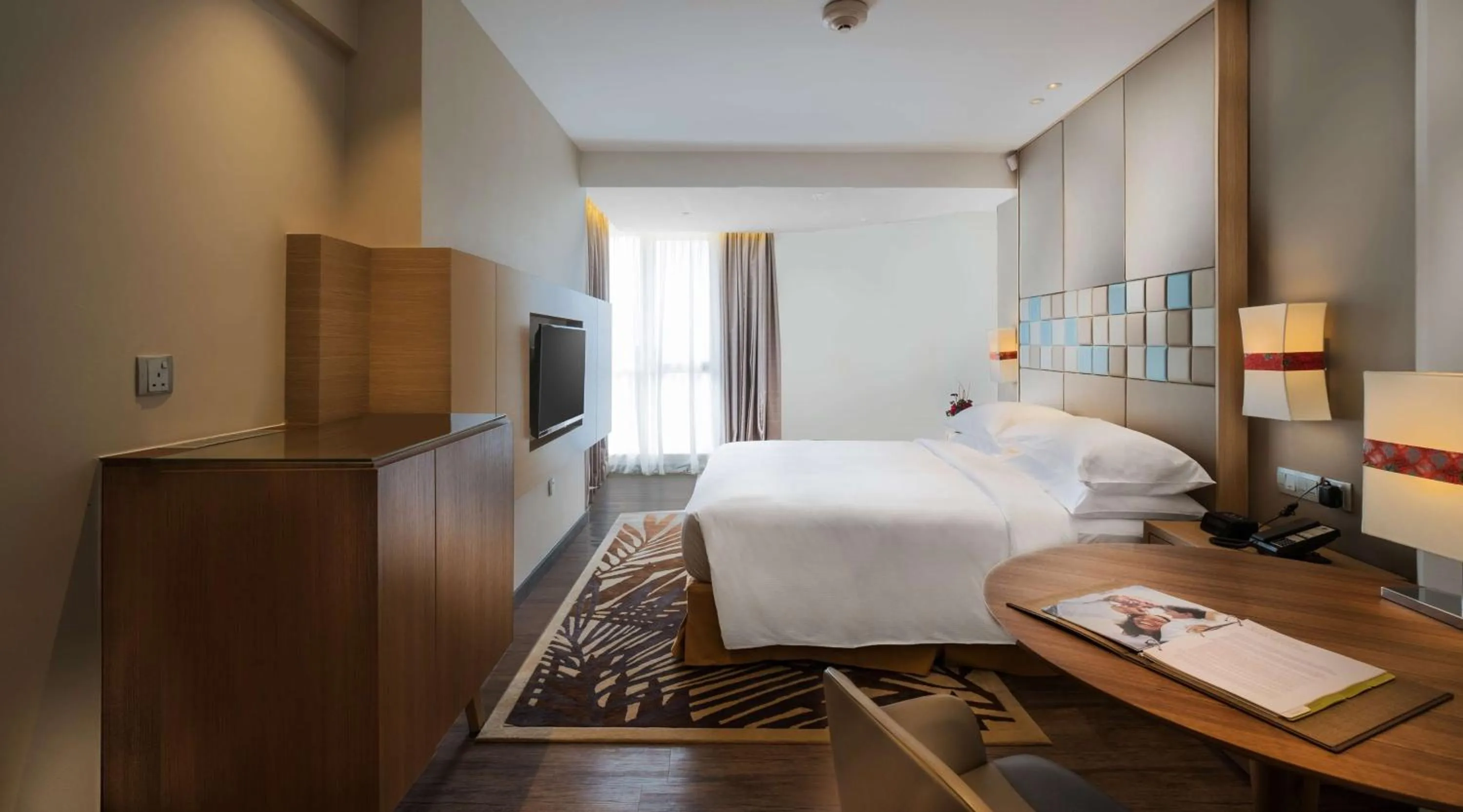 Bedroom, Bed in DoubleTree Resort by Hilton Hotel Penang