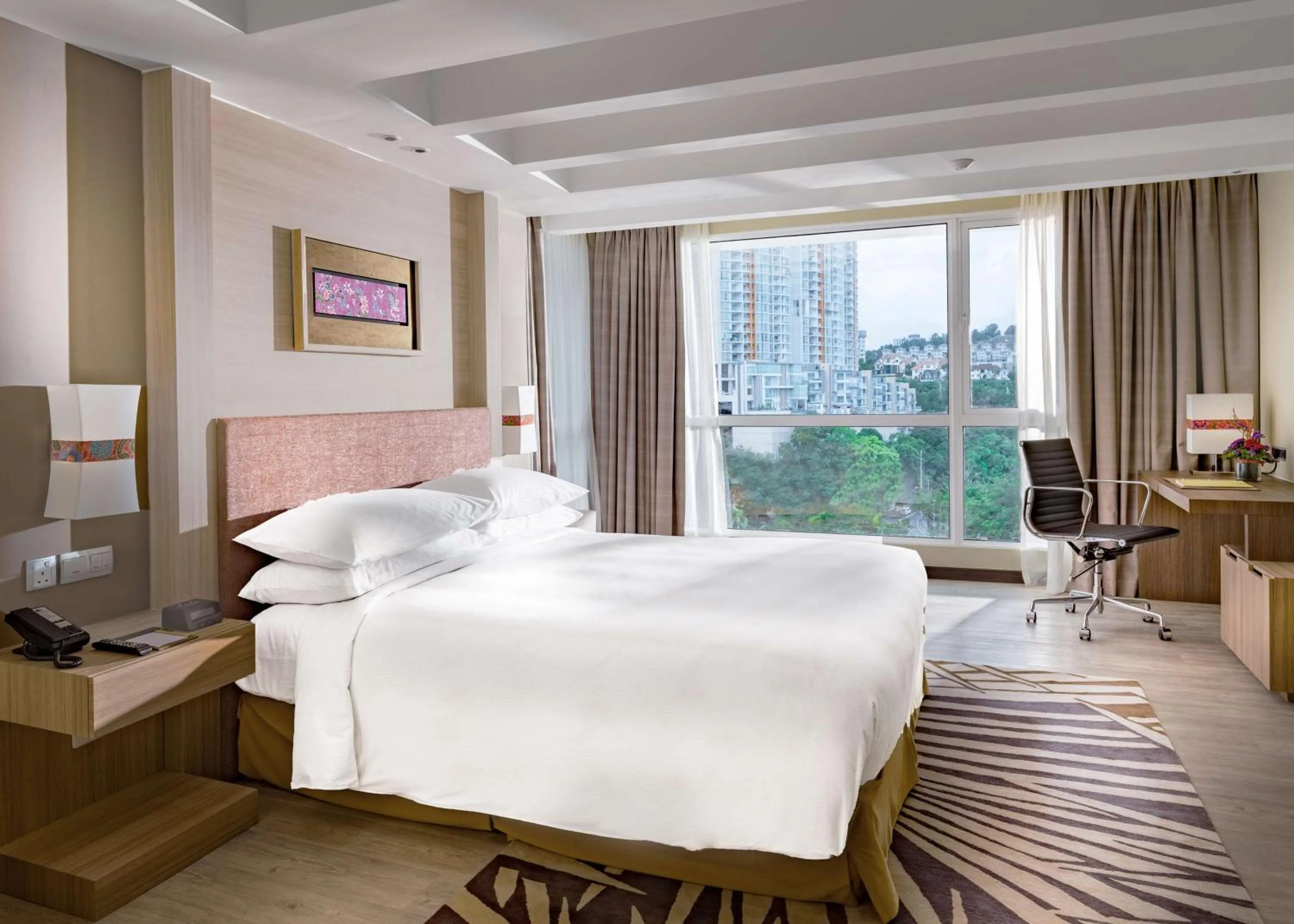 Bedroom, Bed in DoubleTree Resort by Hilton Hotel Penang