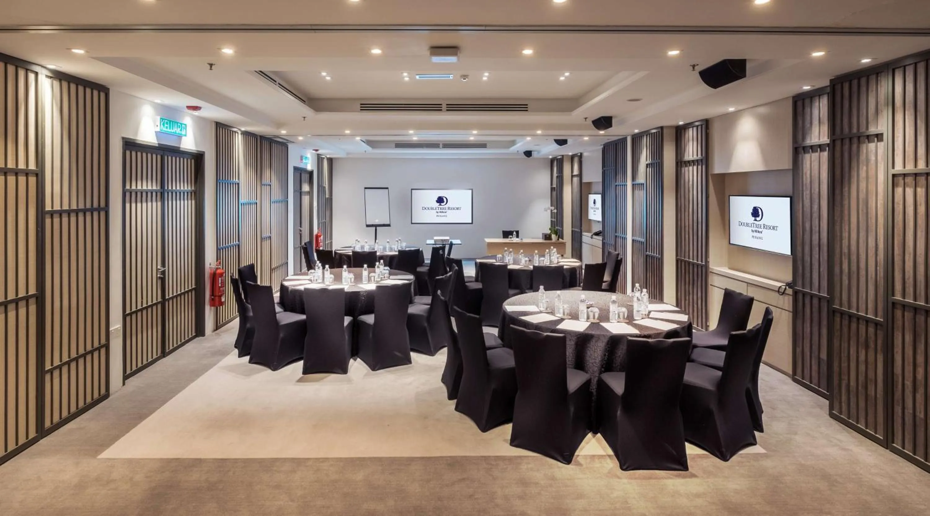 Meeting/conference room in DoubleTree Resort by Hilton Hotel Penang