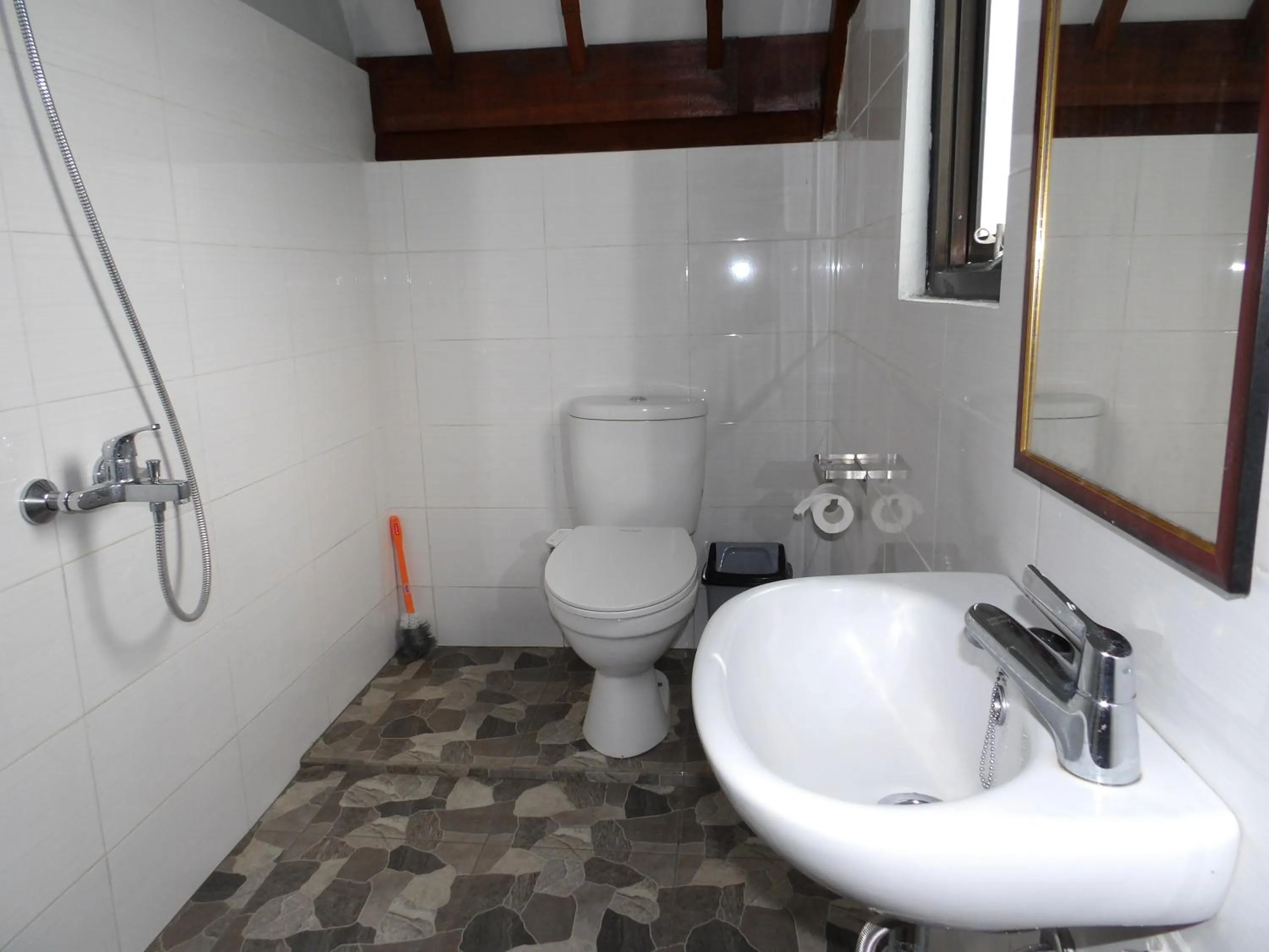 Bathroom in Lala Home Stay