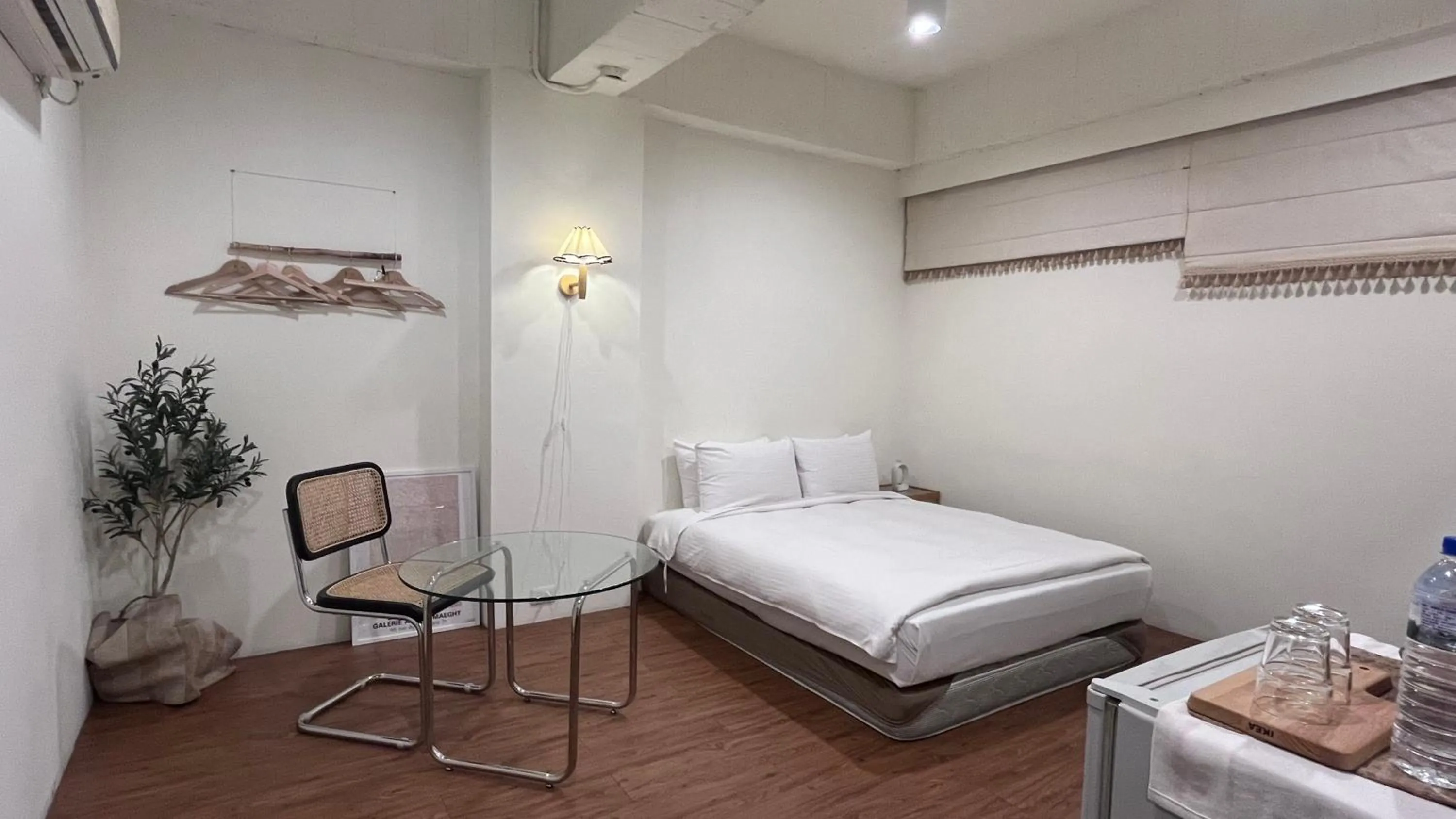 Bed in Xiu Shui Hotel