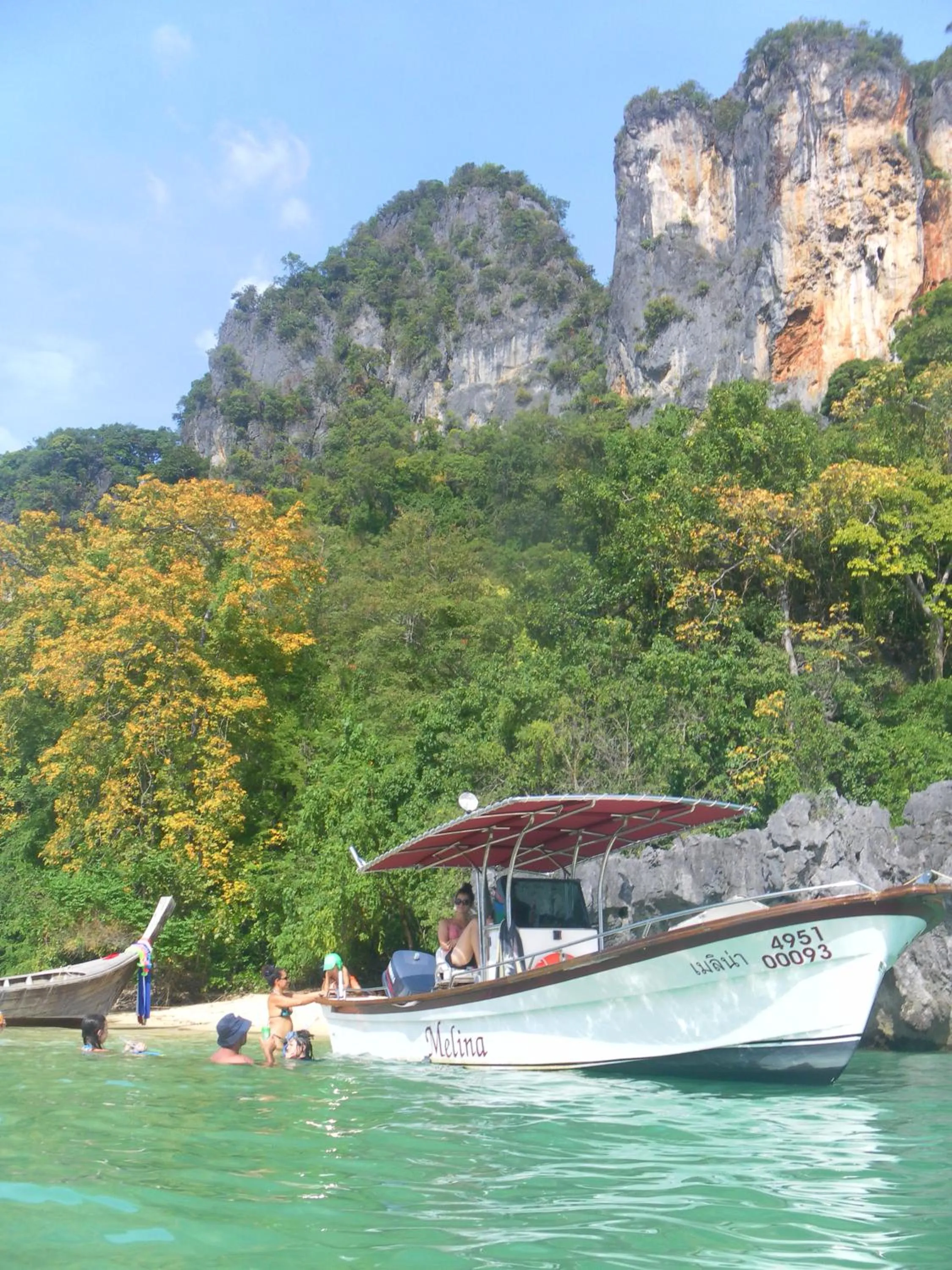 Activities in KhaoTong Villa at Melina's