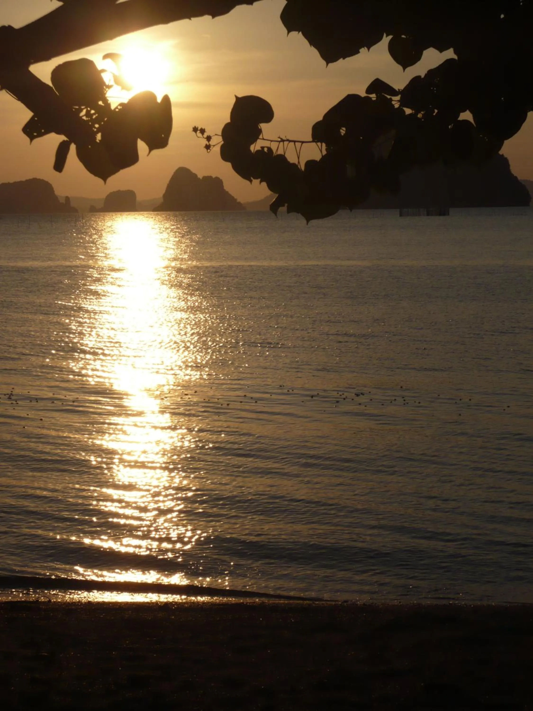 Sunset in KhaoTong Villa at Melina's