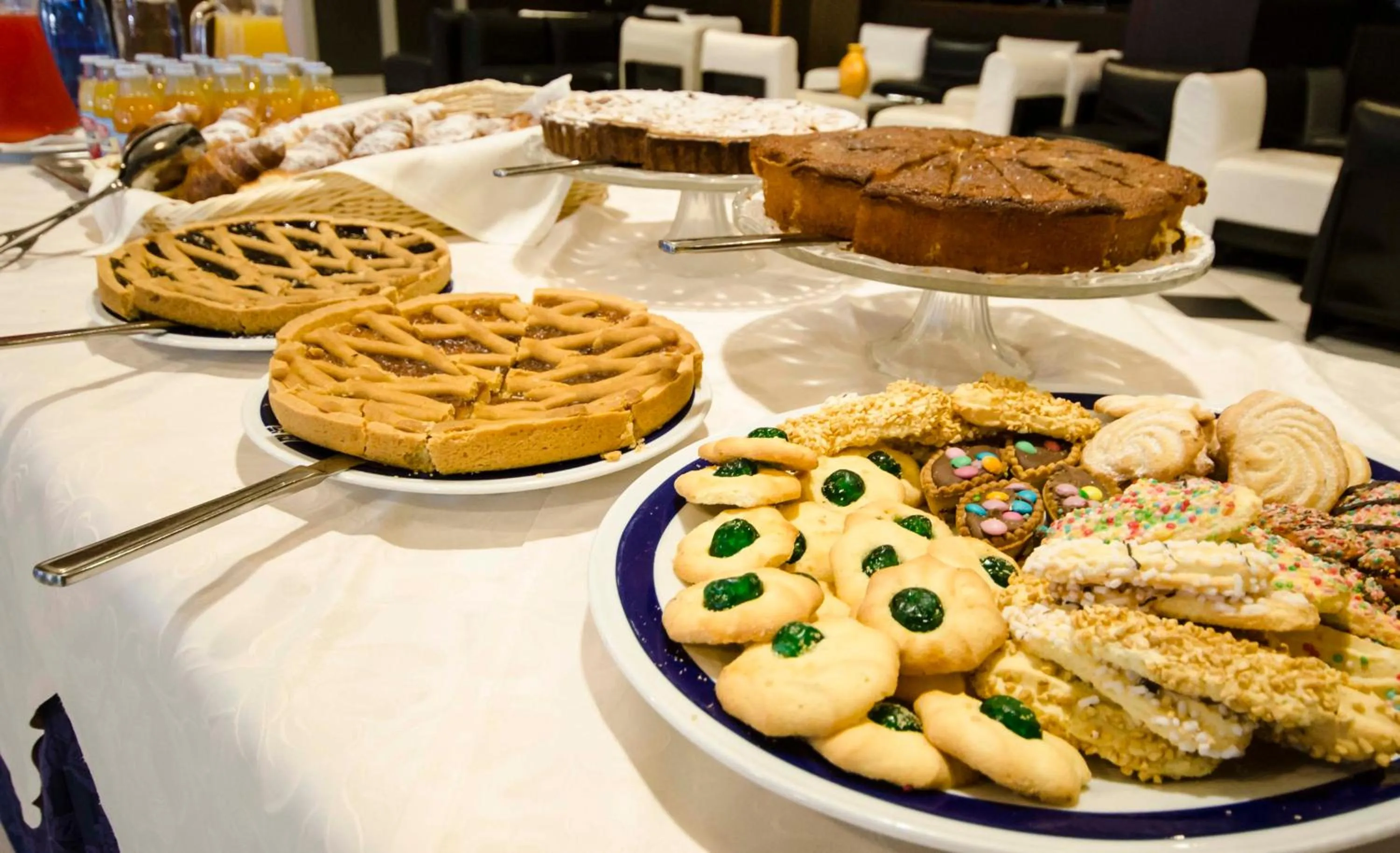 Breakfast in Grand Hotel Helios
