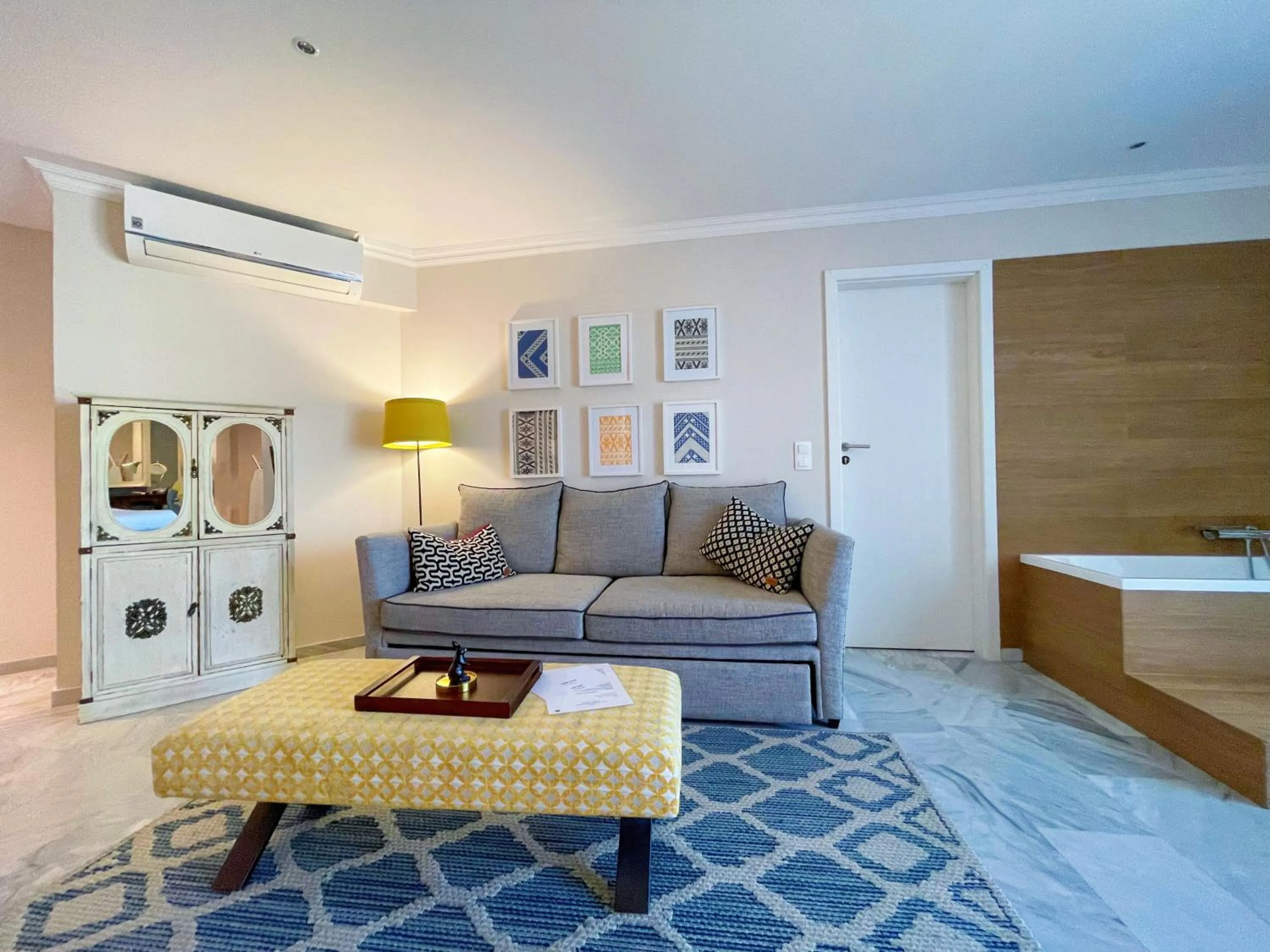 Living room in WSD Baia Acropolis Hotel Apartment