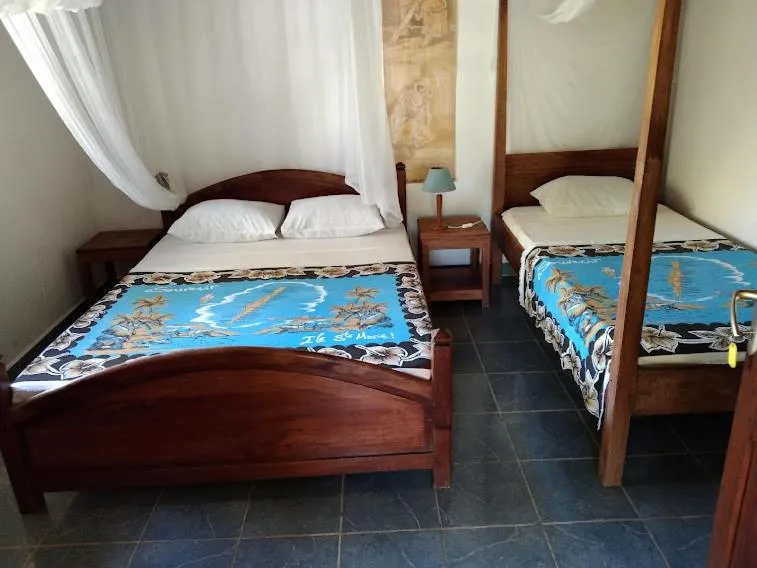 Triple Room with Sea View in Residence Monique