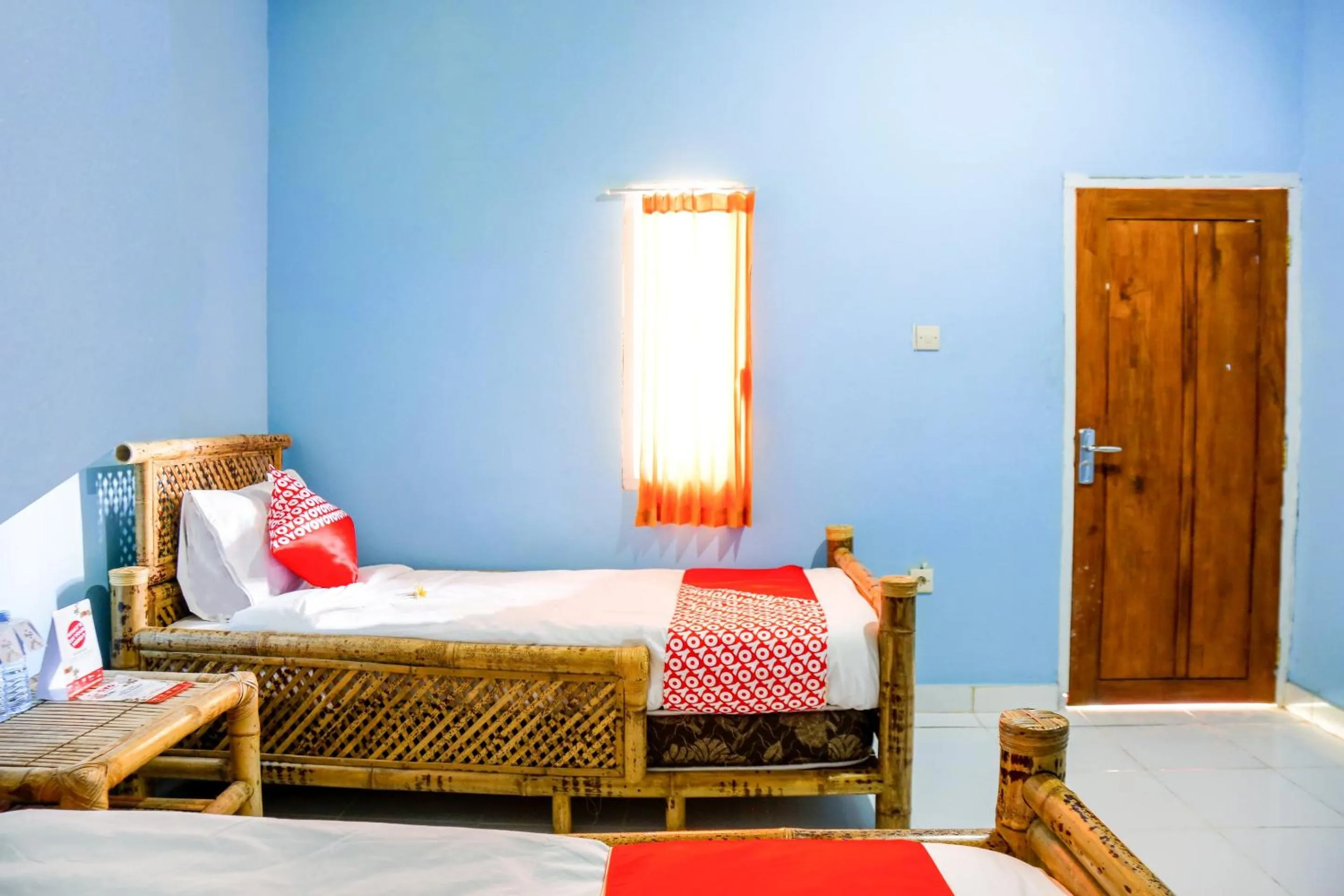 Bedroom, Bed in OYO 1662 Zury Homestay