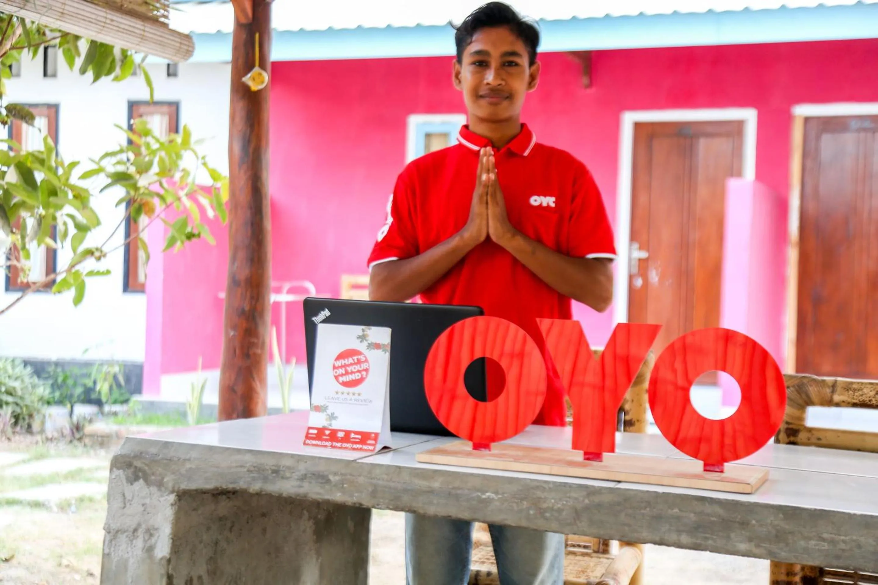 Lobby or reception in OYO 1662 Zury Homestay