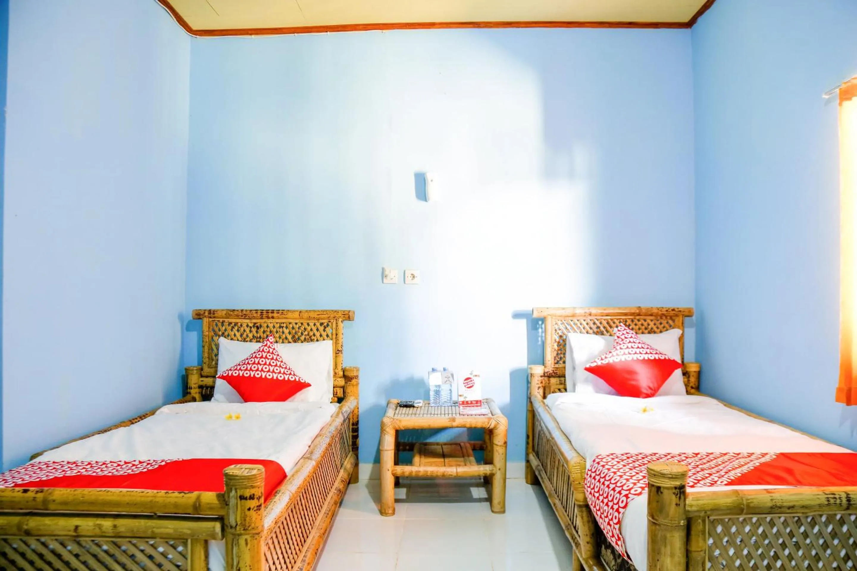 Bedroom, Bed in OYO 1662 Zury Homestay