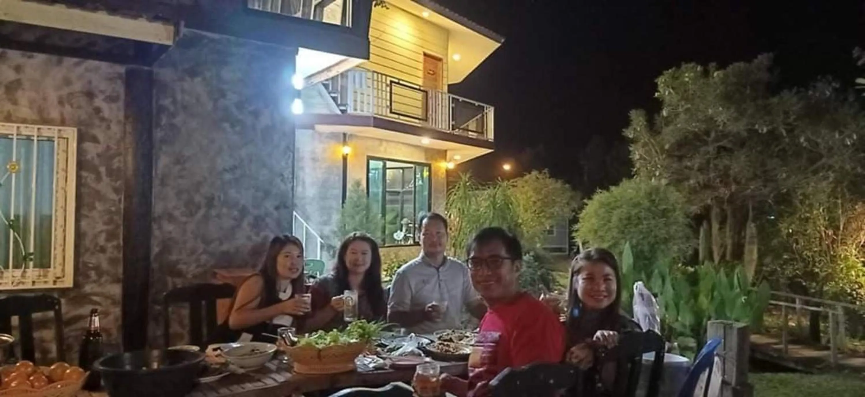 Inner courtyard view in Heuan Na Khee