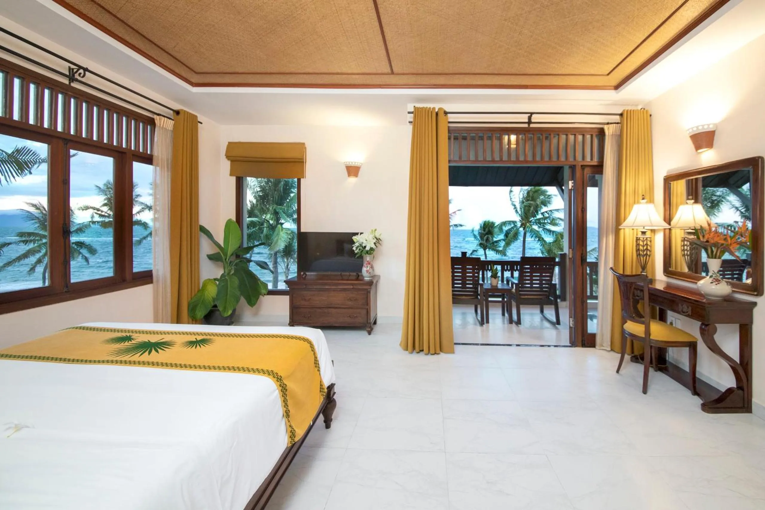 View (from property/room), Bed in Palm Garden Beach Resort & Spa