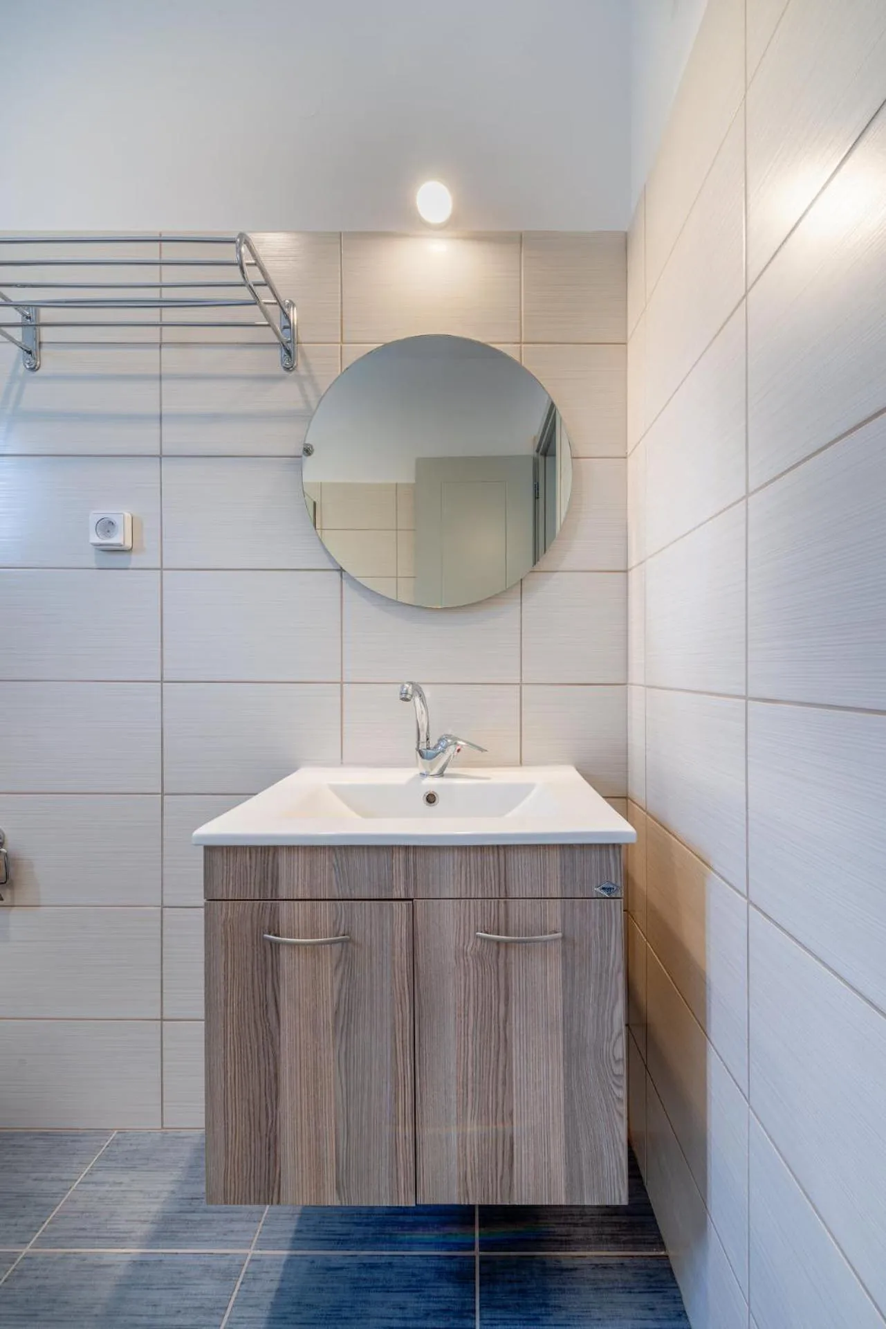 Bathroom in Egialion Iqia