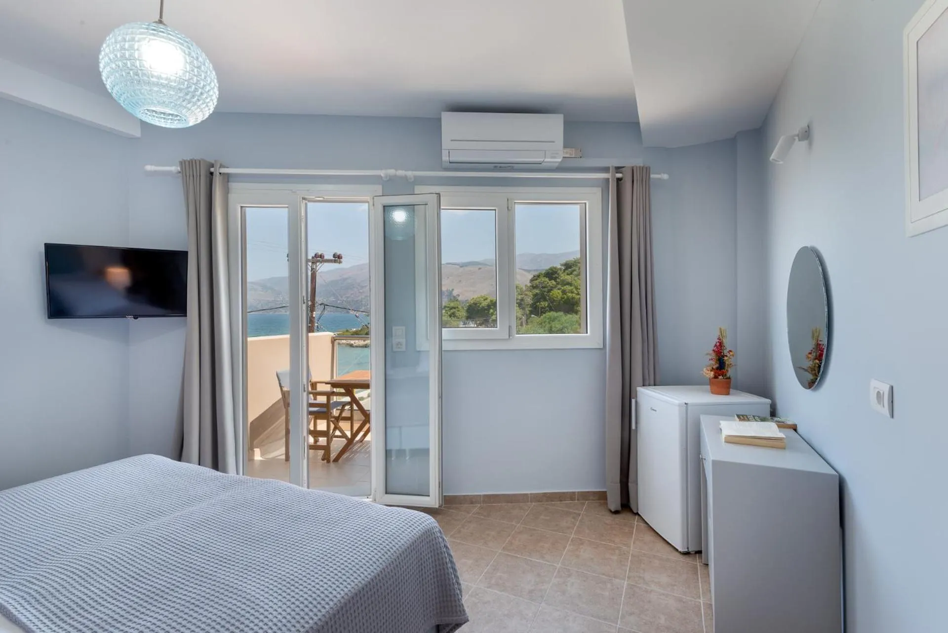 TV and multimedia, Bed in Egialion Iqia