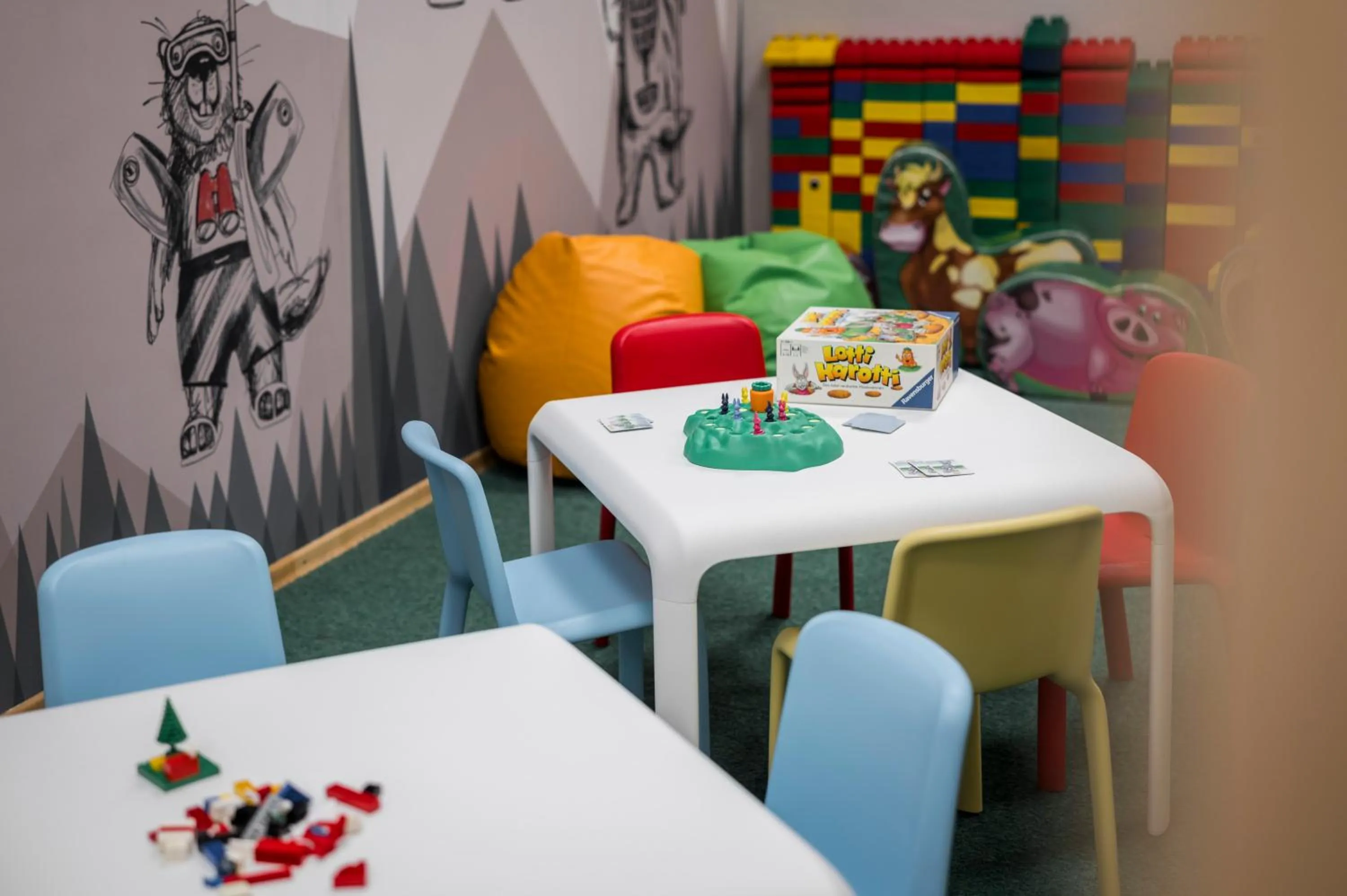 Kids's club in Neuhaus Zillertal Resort