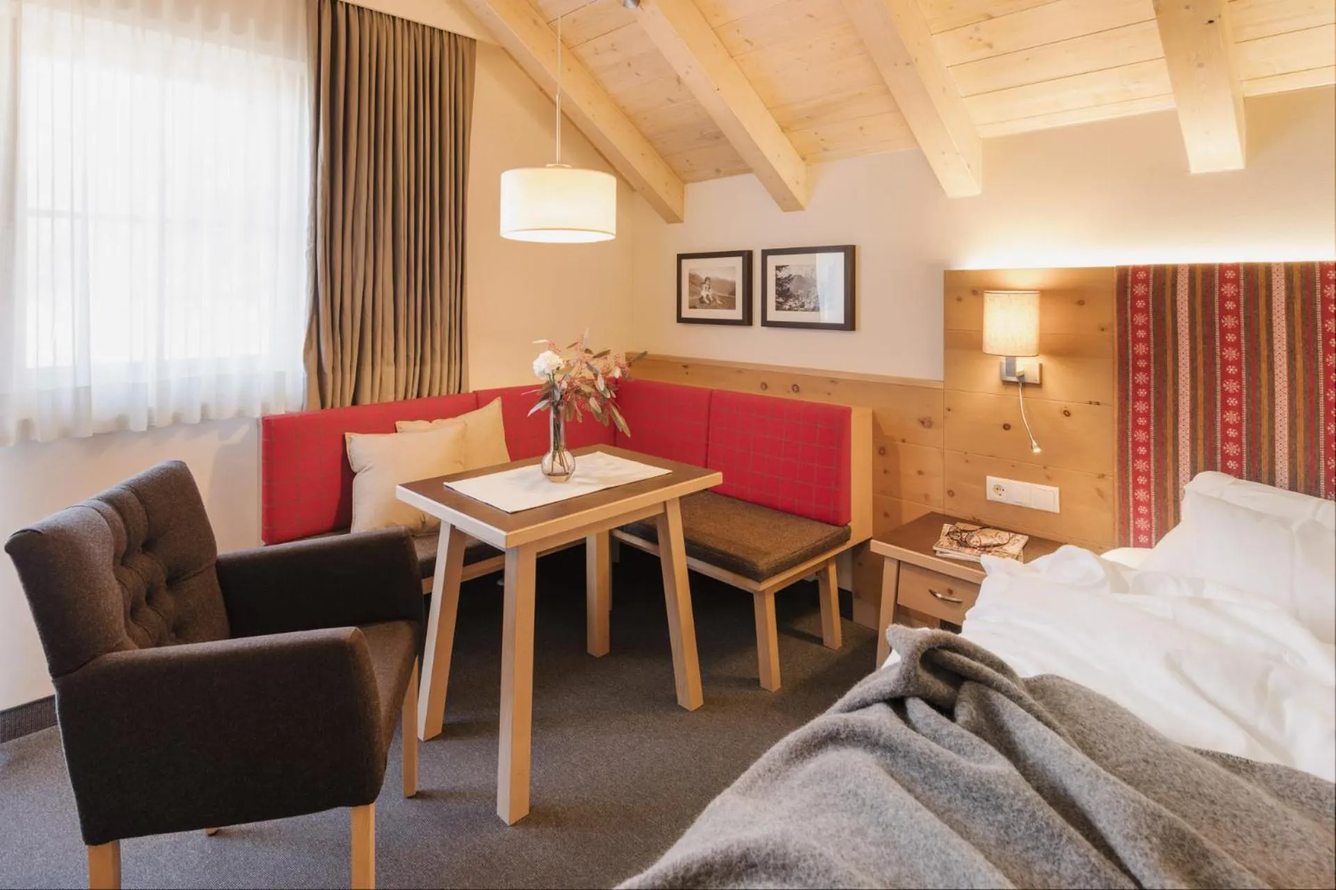 Photo of the whole room, Bed in Neuhaus Zillertal Resort