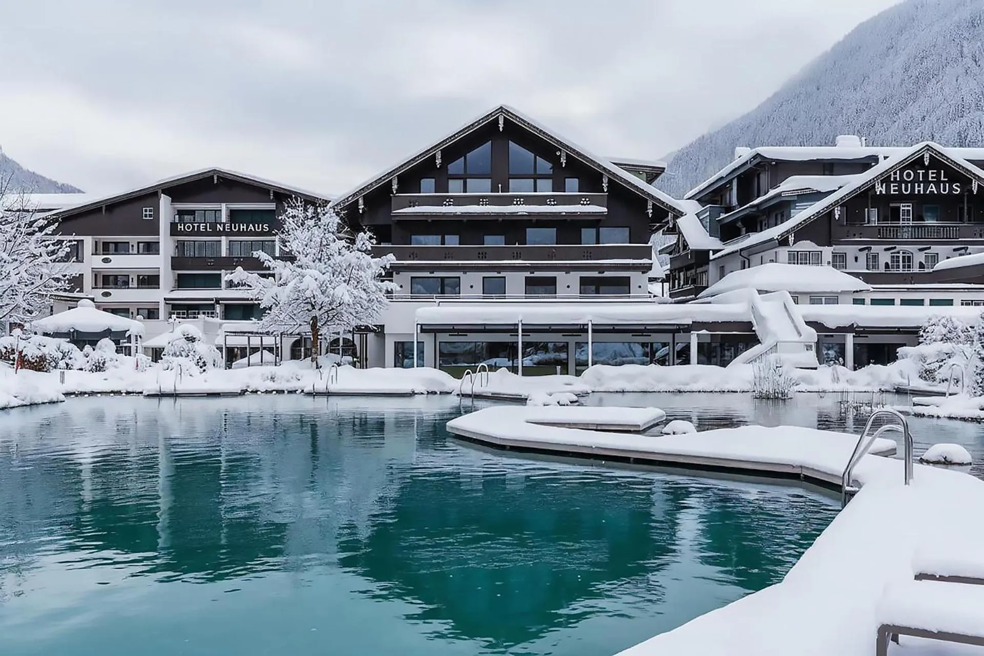 Winter in Neuhaus Zillertal Resort