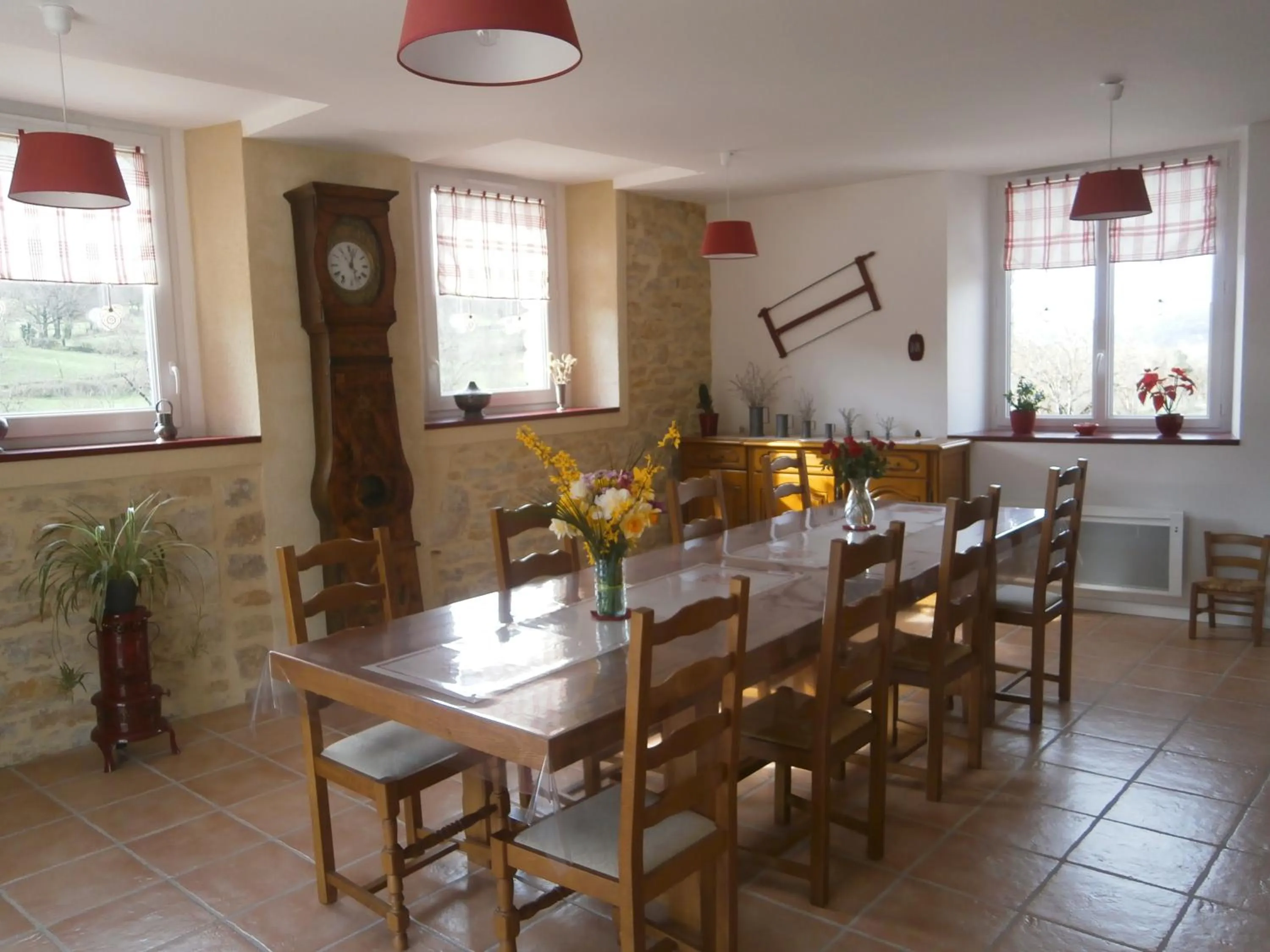 Dining area in la chomiarde