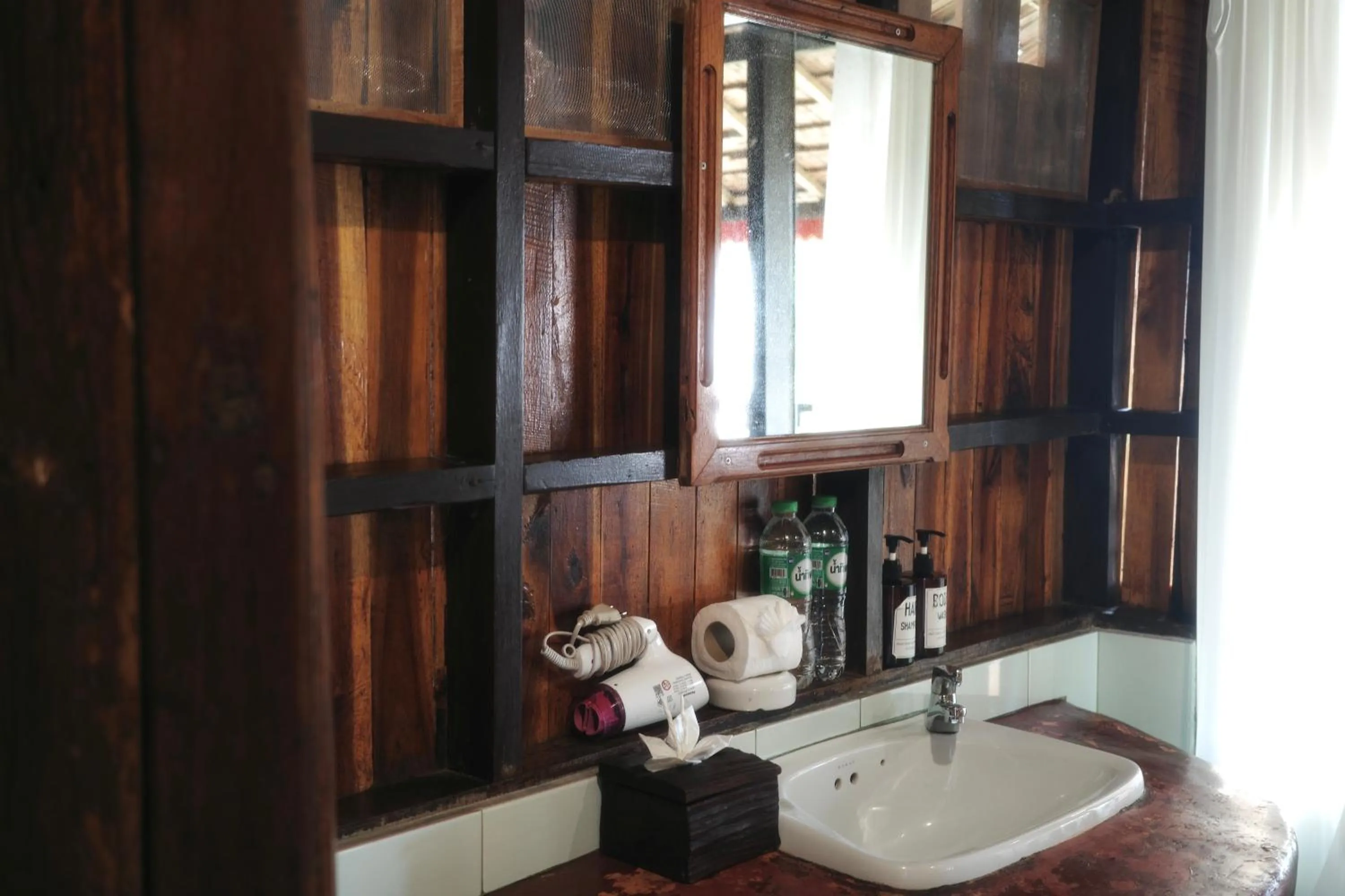 Bathroom in Phi Phi Relax Beach Resort