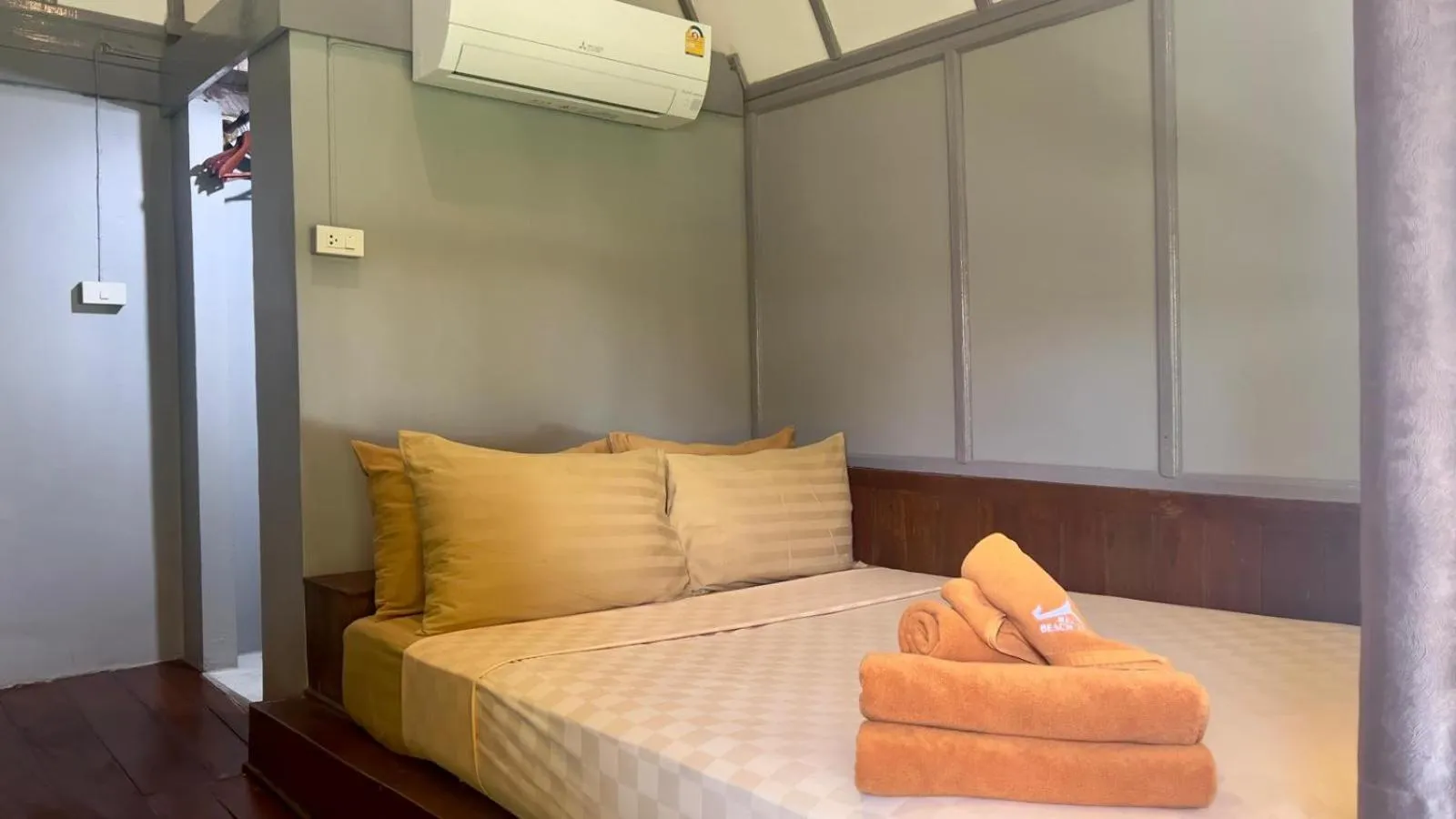 Bed in Phi Phi Relax Beach Resort