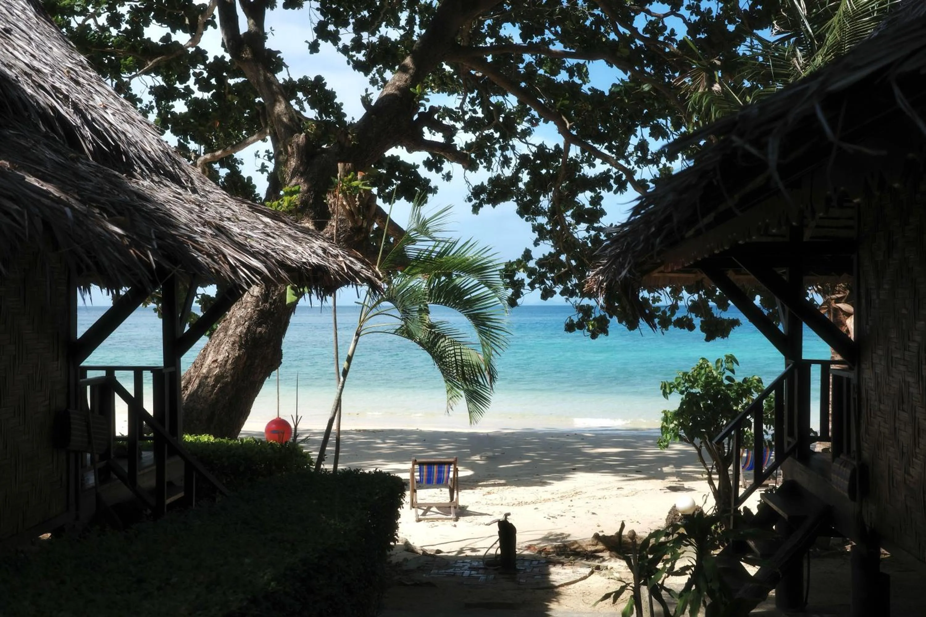 Beach in Phi Phi Relax Beach Resort