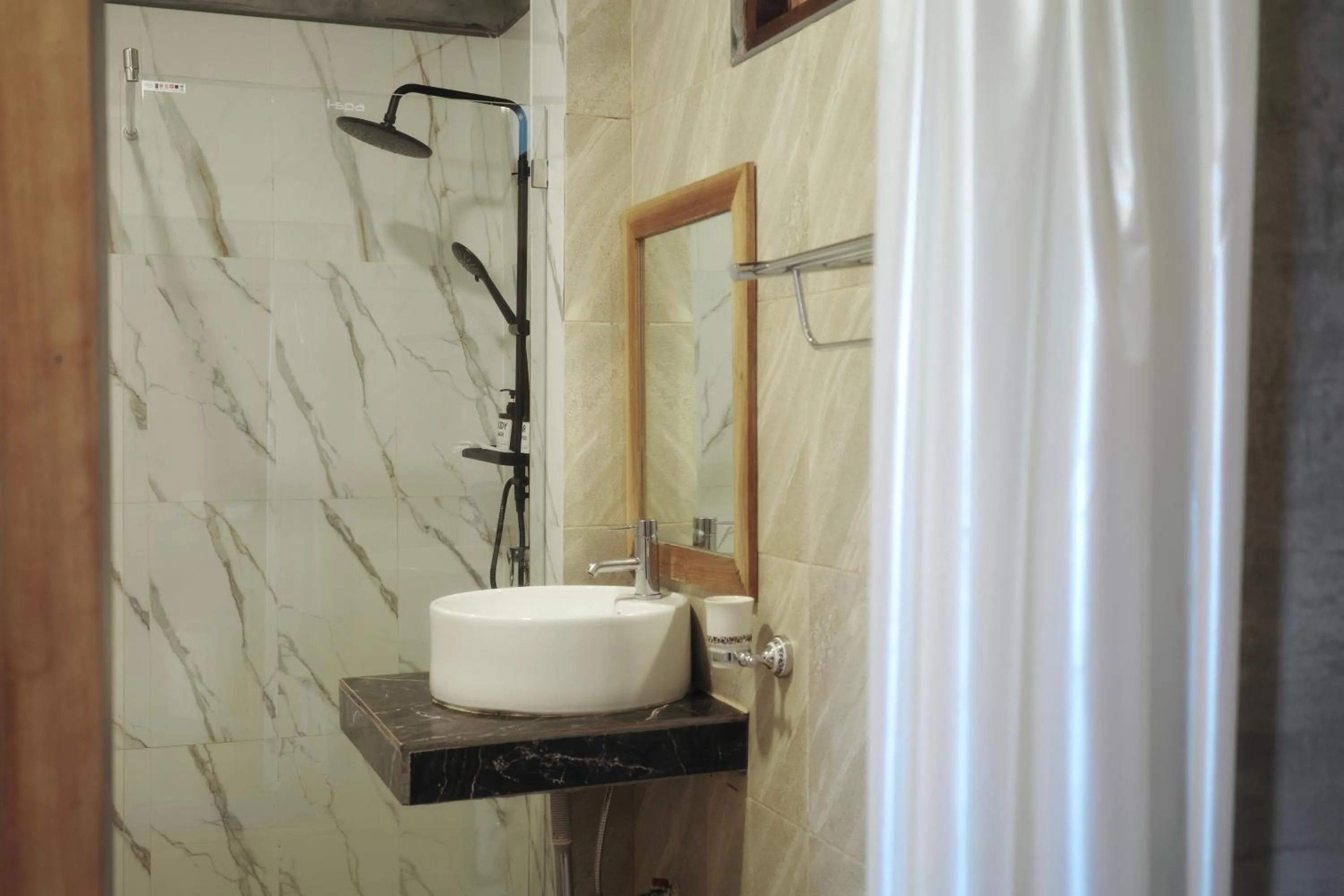 Shower in Phi Phi Relax Beach Resort