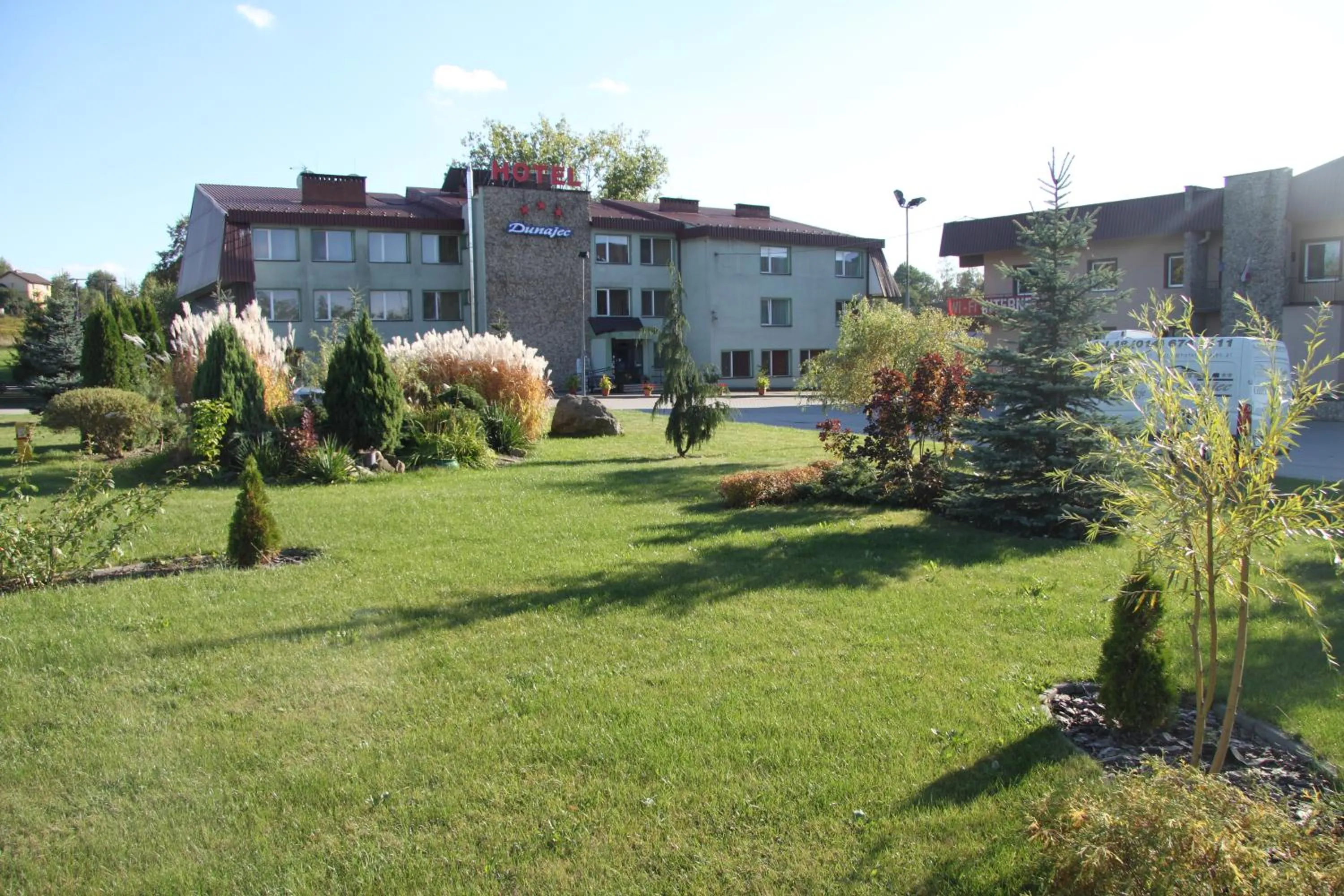 Property building in Hotel Dunajec