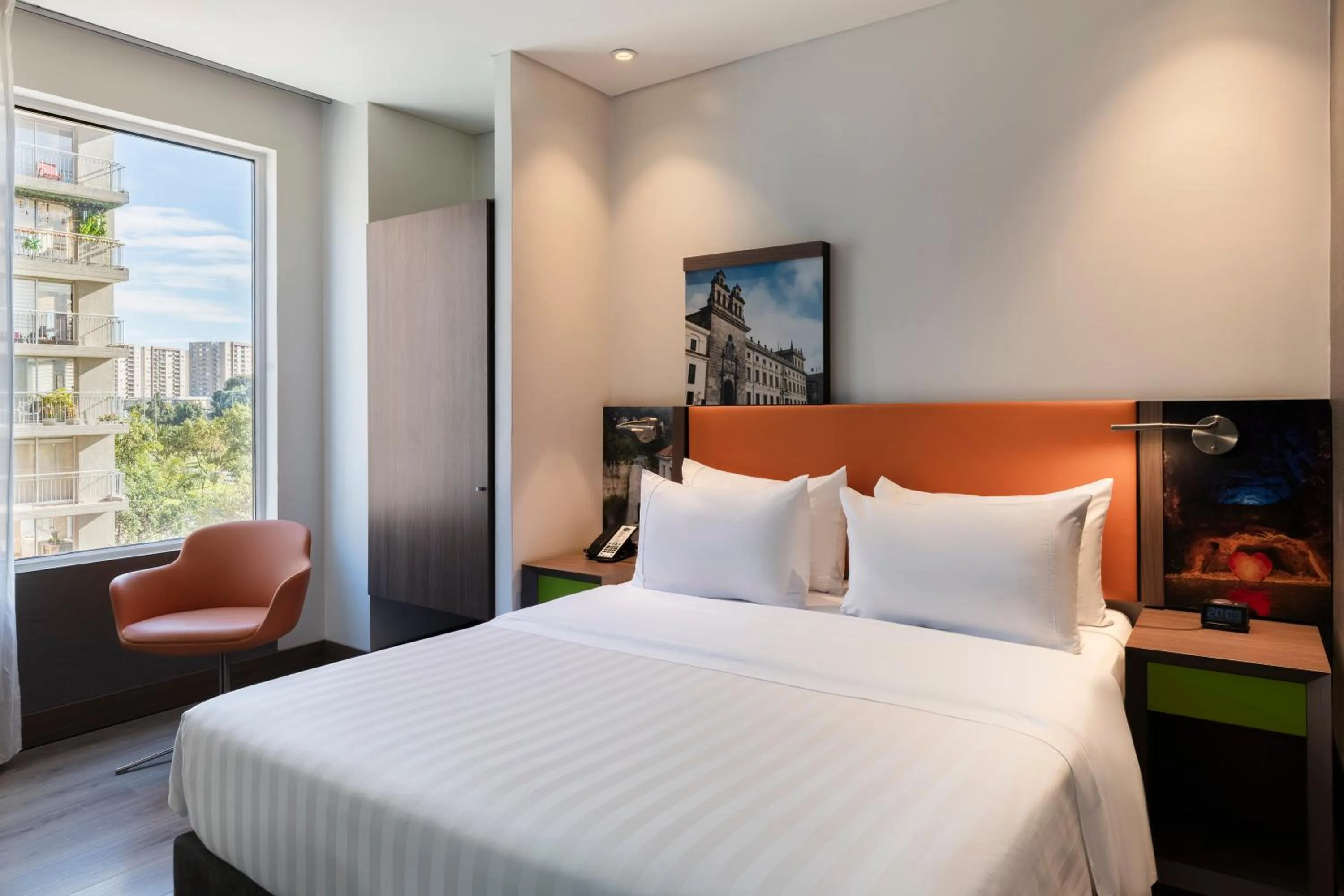 City view, Bed in Hampton By Hilton Bogota Airport