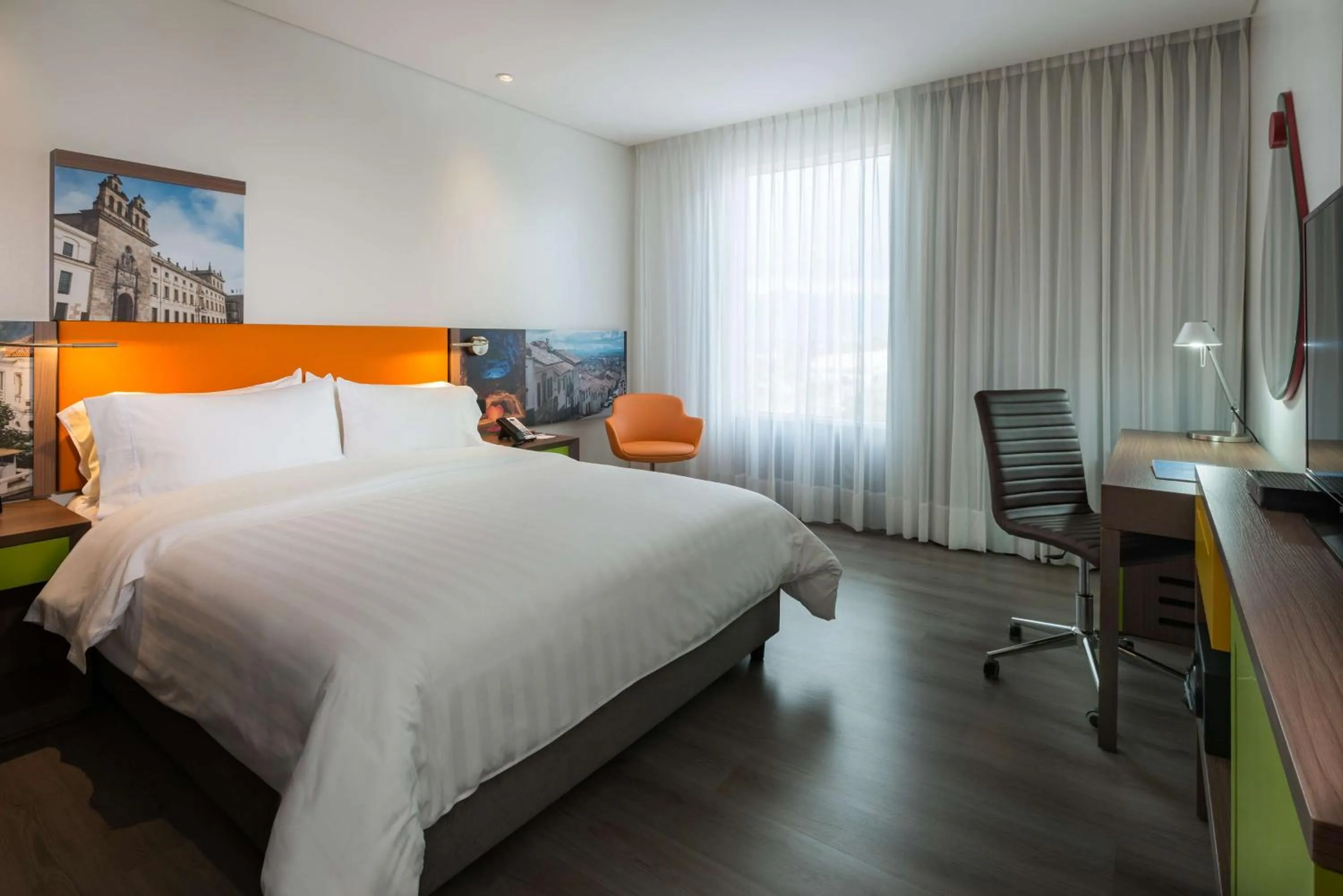 Bed in Hampton By Hilton Bogota Airport