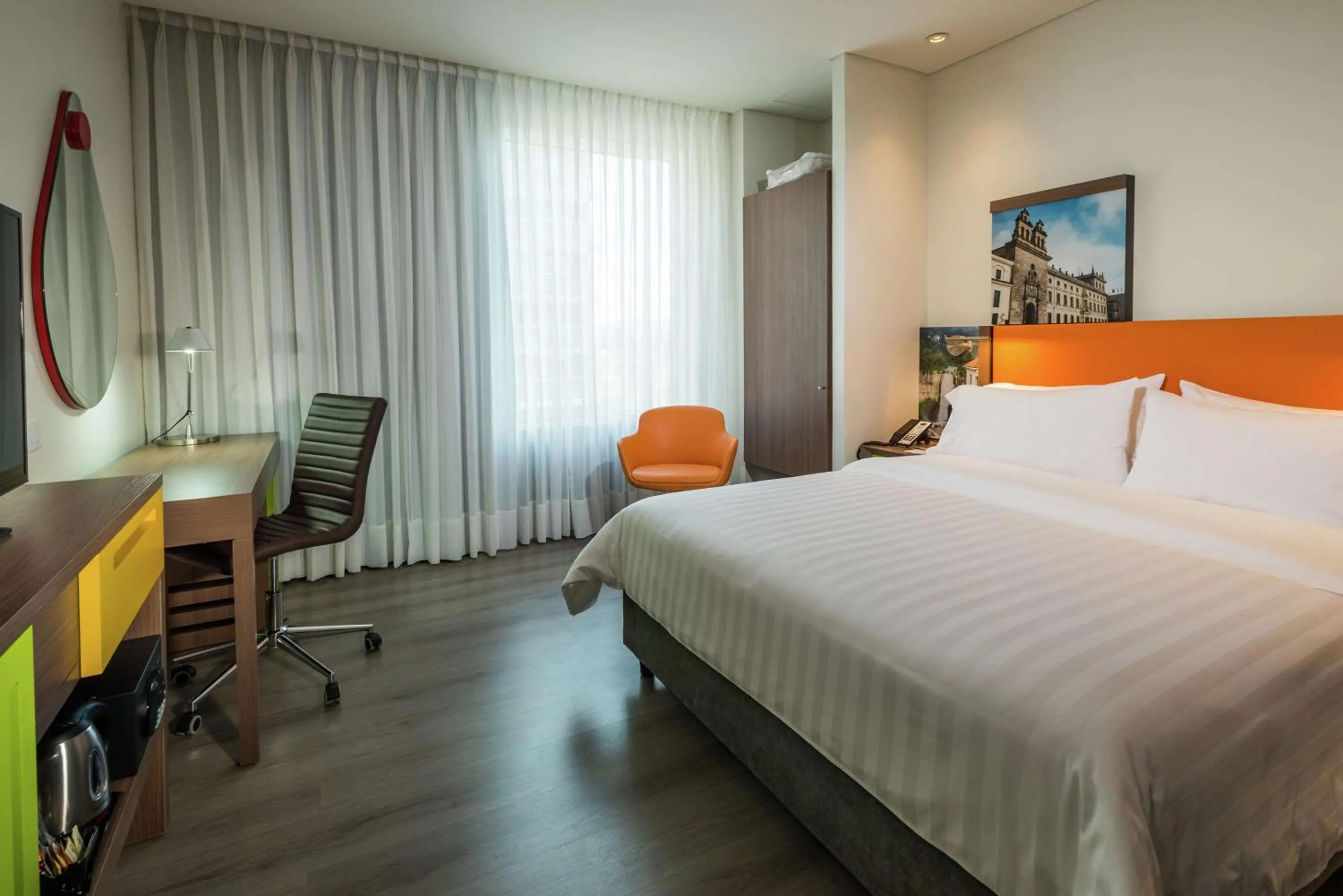 Bed in Hampton By Hilton Bogota Airport