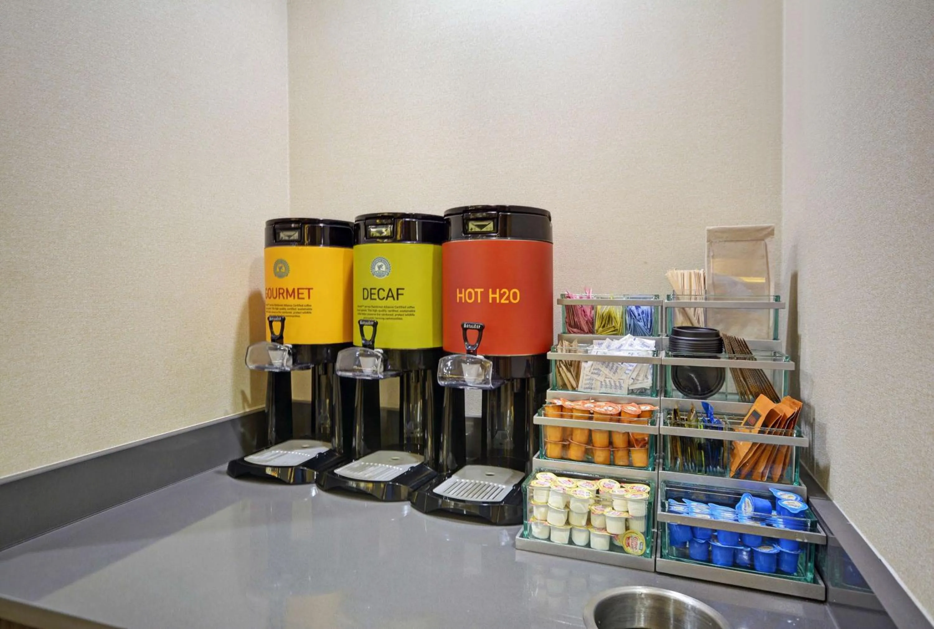 Breakfast in Home2 Suites By Hilton Dallas Desoto