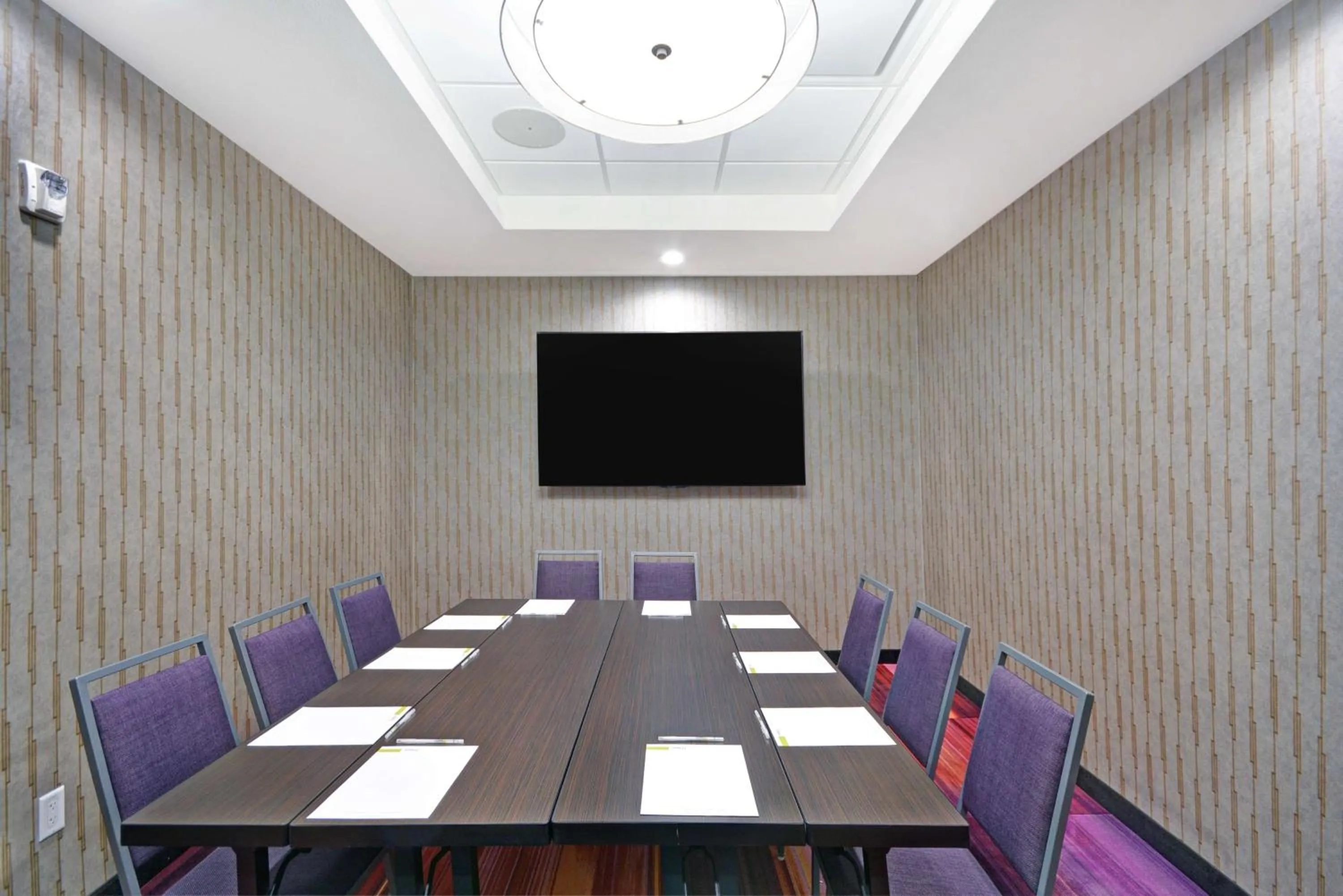Meeting/conference room in Home2 Suites By Hilton Dallas Desoto