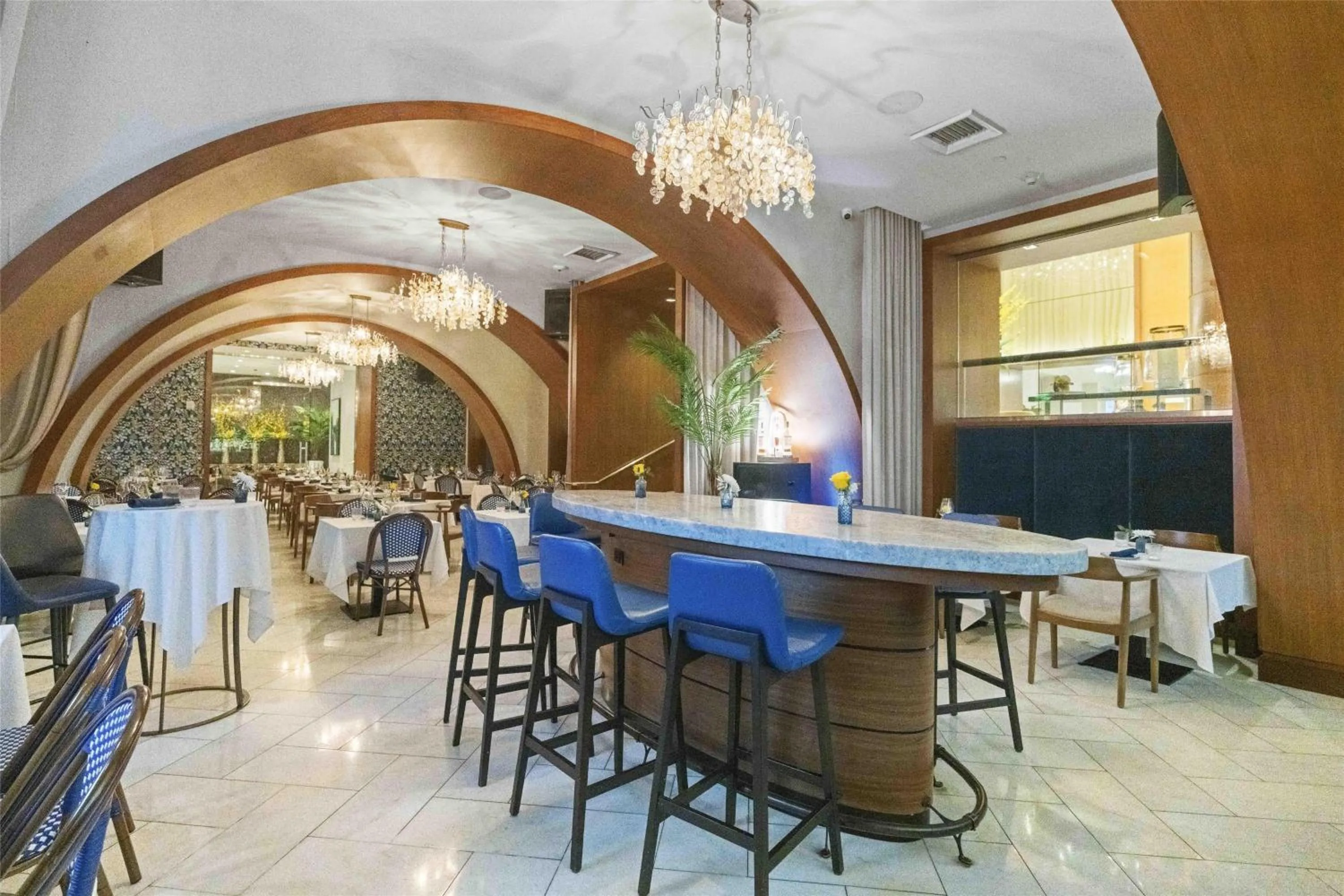 Restaurant/places to eat in Conrad Fort Lauderdale Beach