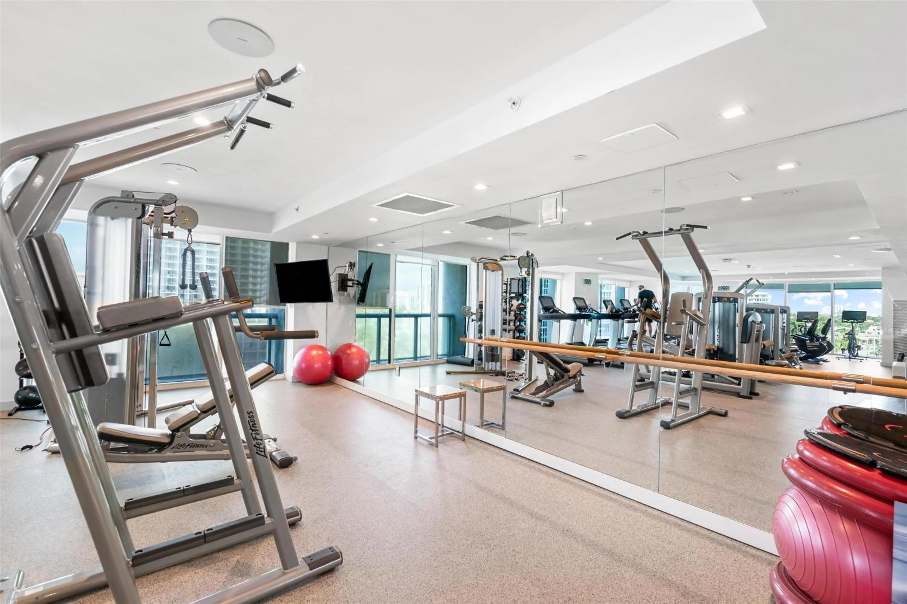 Fitness centre/facilities in Conrad Fort Lauderdale Beach