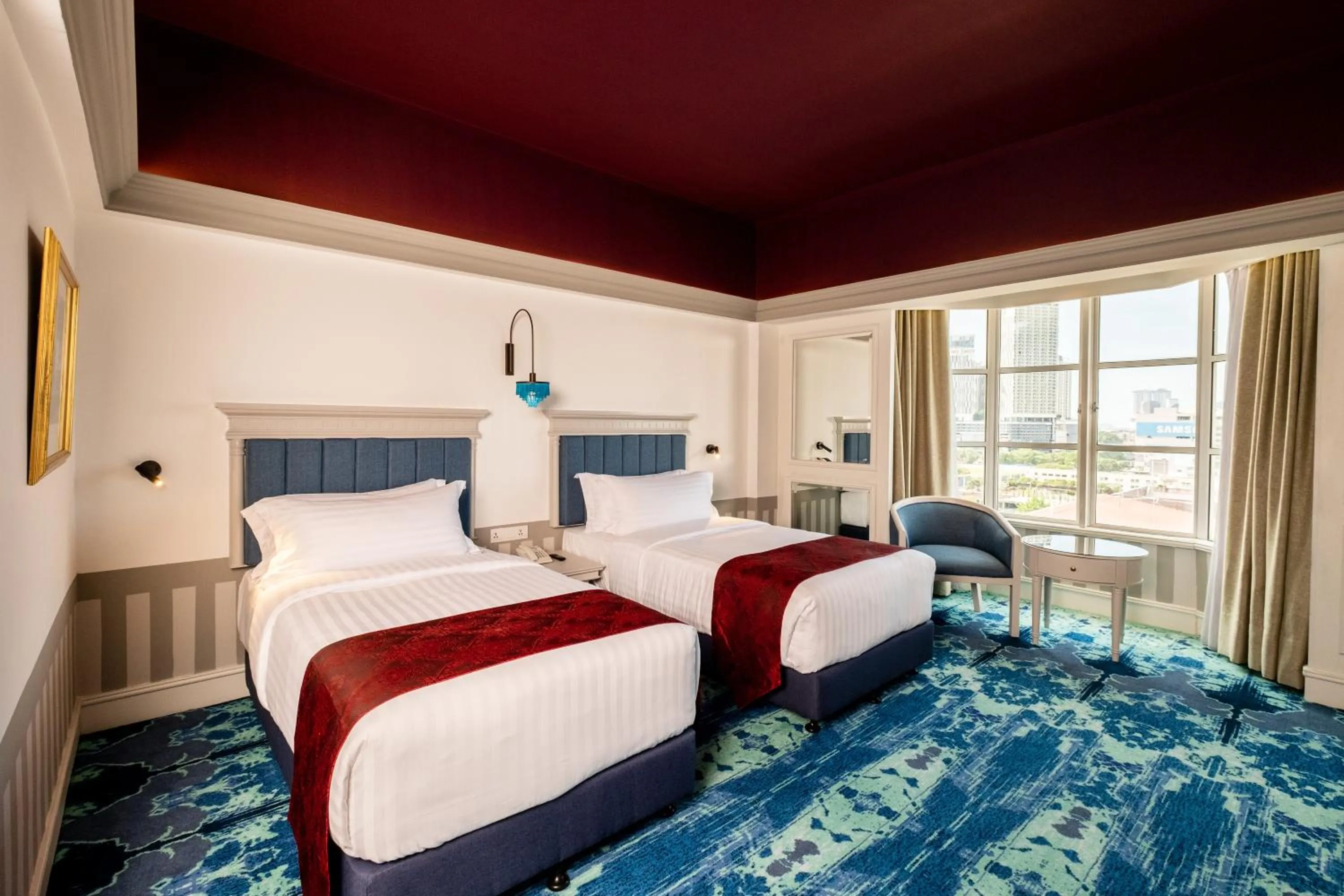 Photo of the whole room, Bed in Grand Swiss-Belhotel Melaka