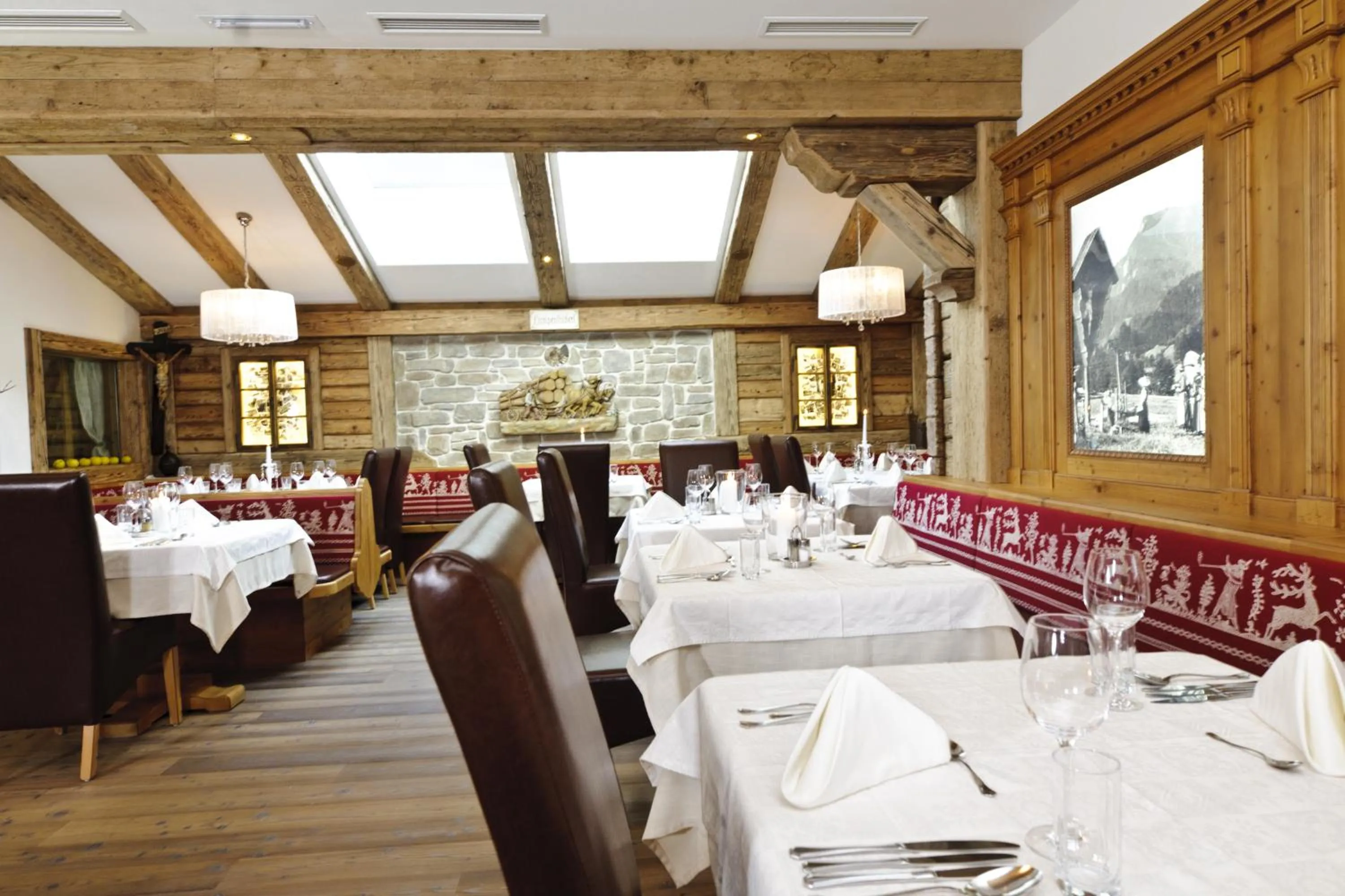 Restaurant/places to eat in Hotel Gasthof Perauer