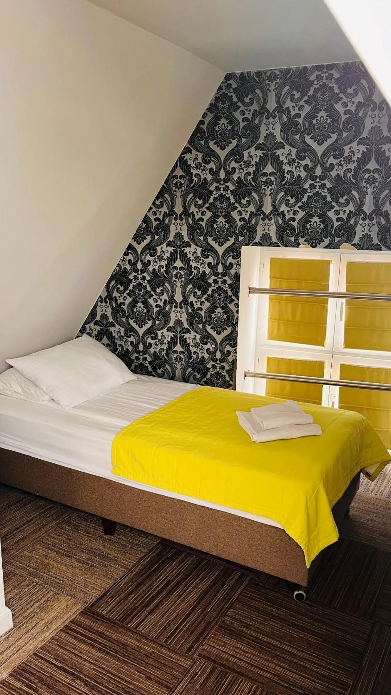 Bed in Hotel Artus - Old Town