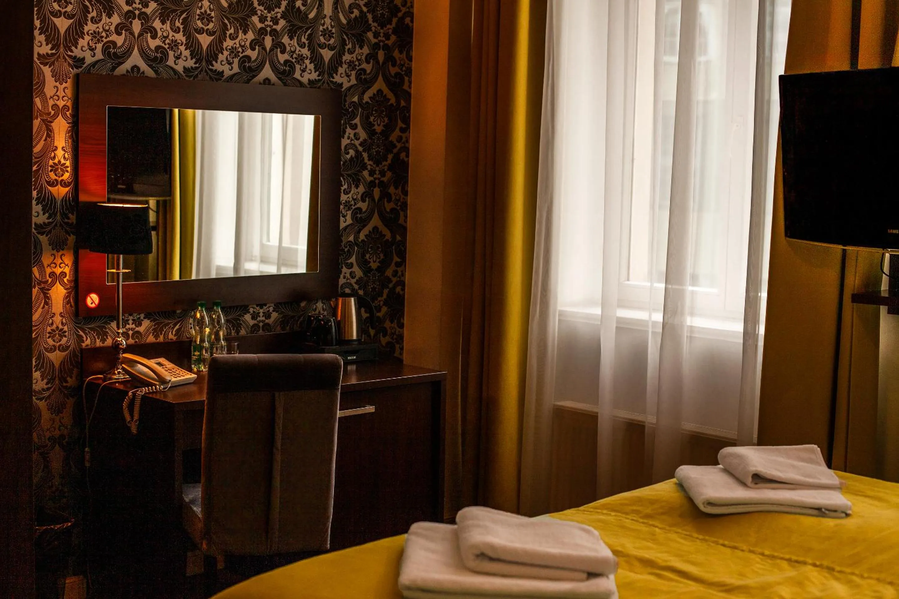 Bedroom, Bed in Hotel Artus - Old Town