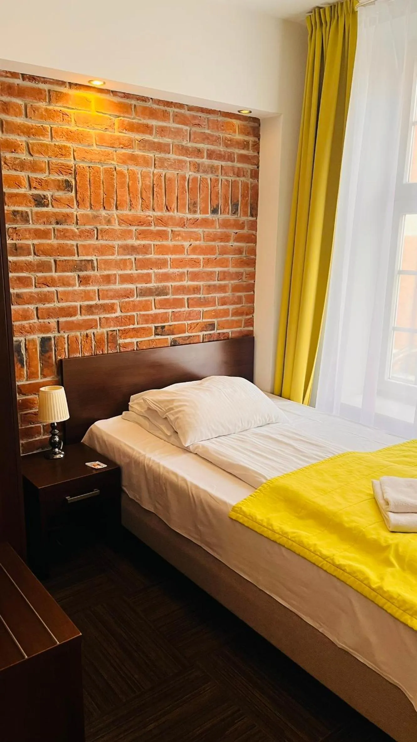 Bed in Hotel Artus - Old Town