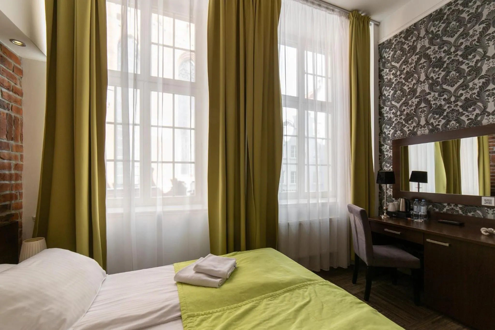 Bed in Hotel Artus - Old Town