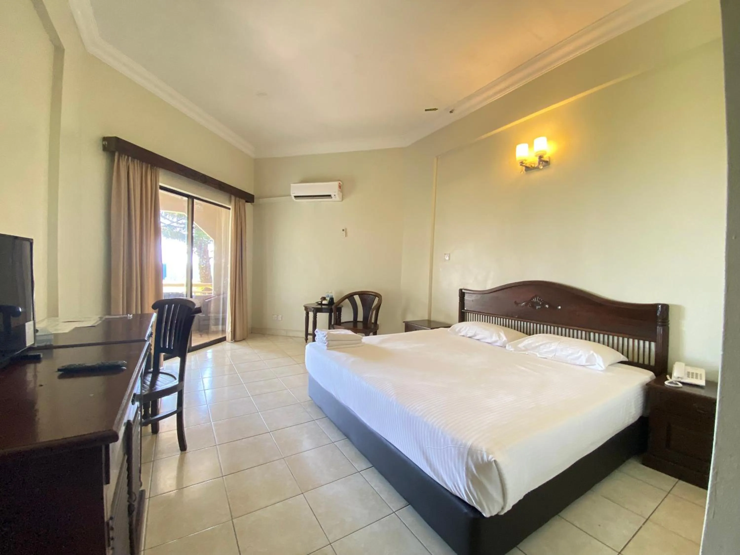 Bed in ēRYA by SURIA Cherating