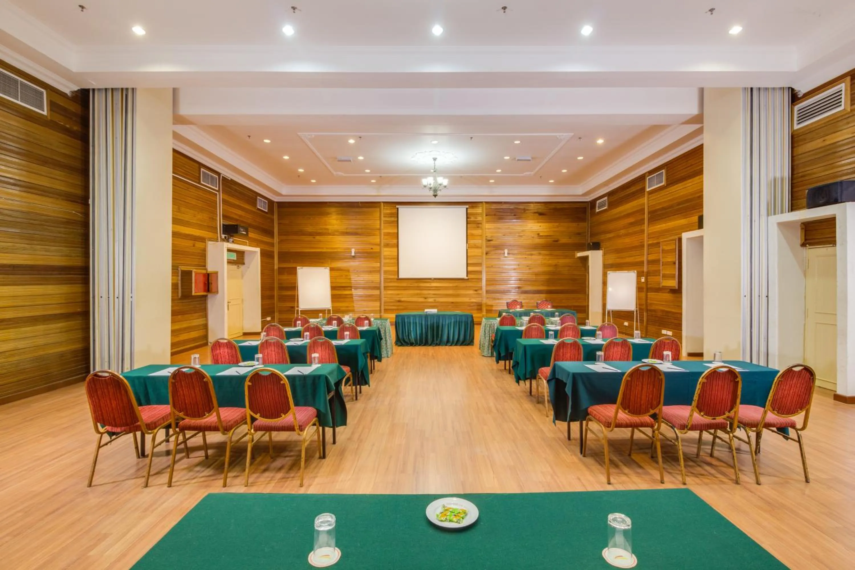 Meeting/conference room in ēRYA by SURIA Cherating