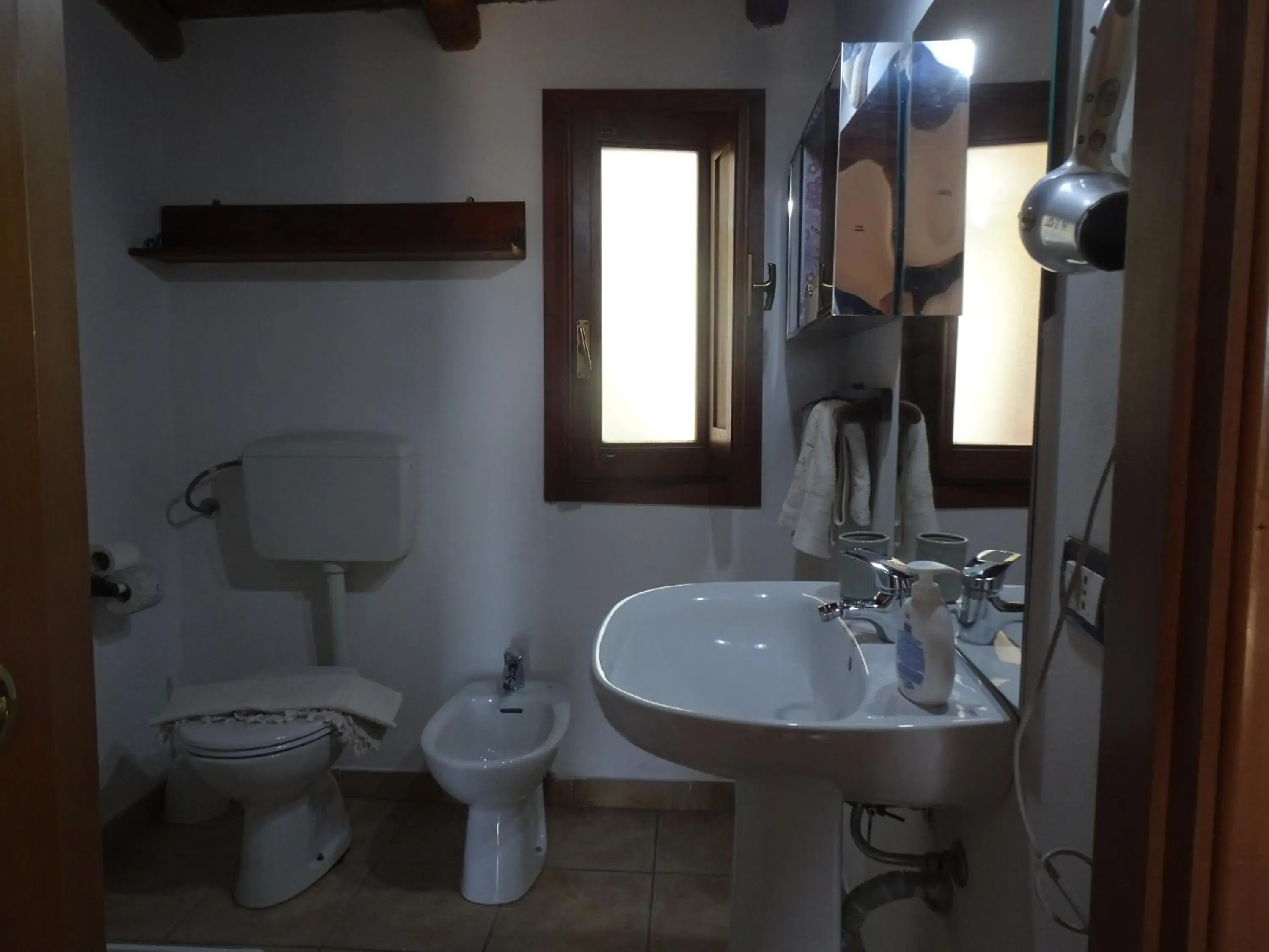 Comfort Triple Room in B&B Villa San Marco Comfort Triple Room in B&B Villa San Marco