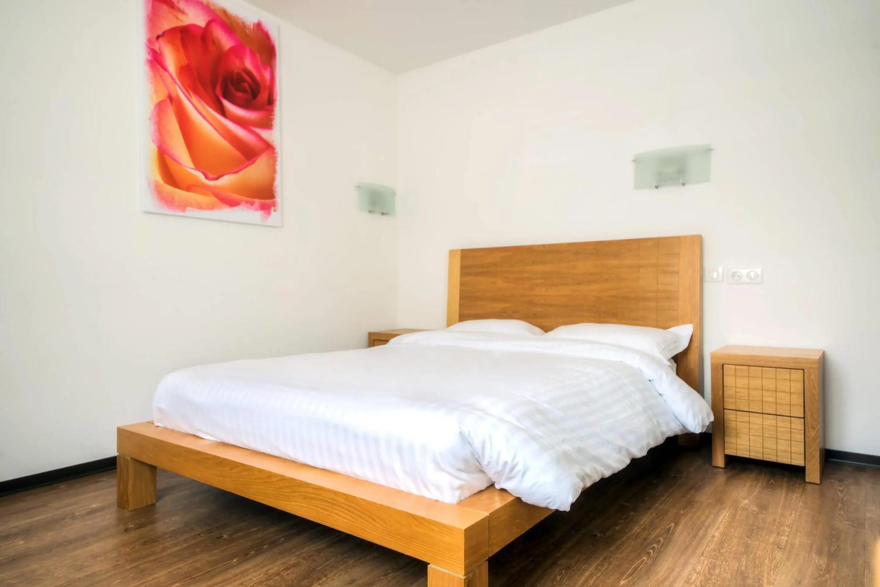 Bedroom, Bed in Comfort Aparthotel Mutzig Portes d'Alsace