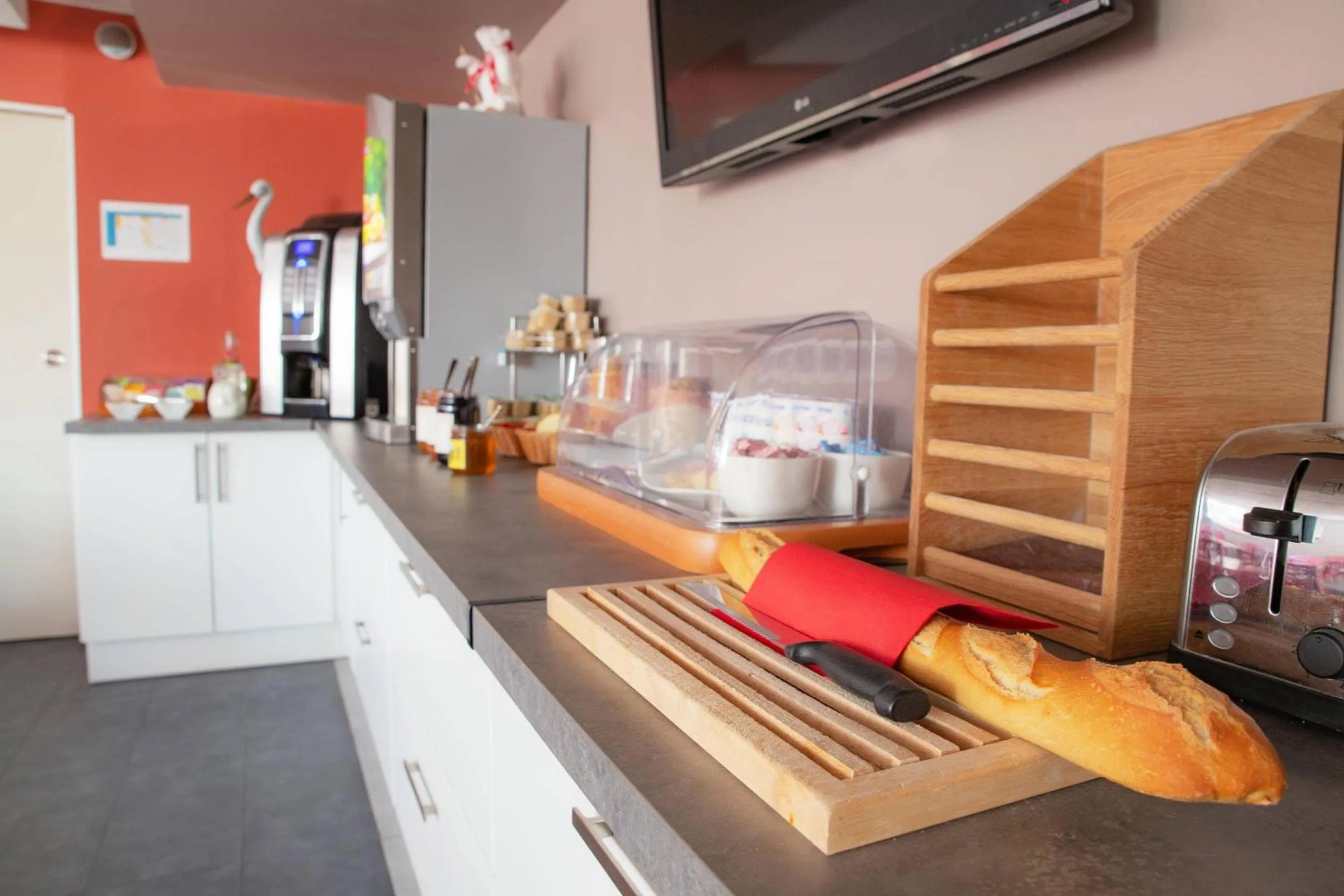 Breakfast in Comfort Aparthotel Mutzig Portes d'Alsace