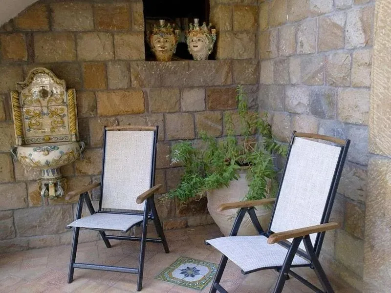 Facade/entrance in Turismo Rurale Cefalù