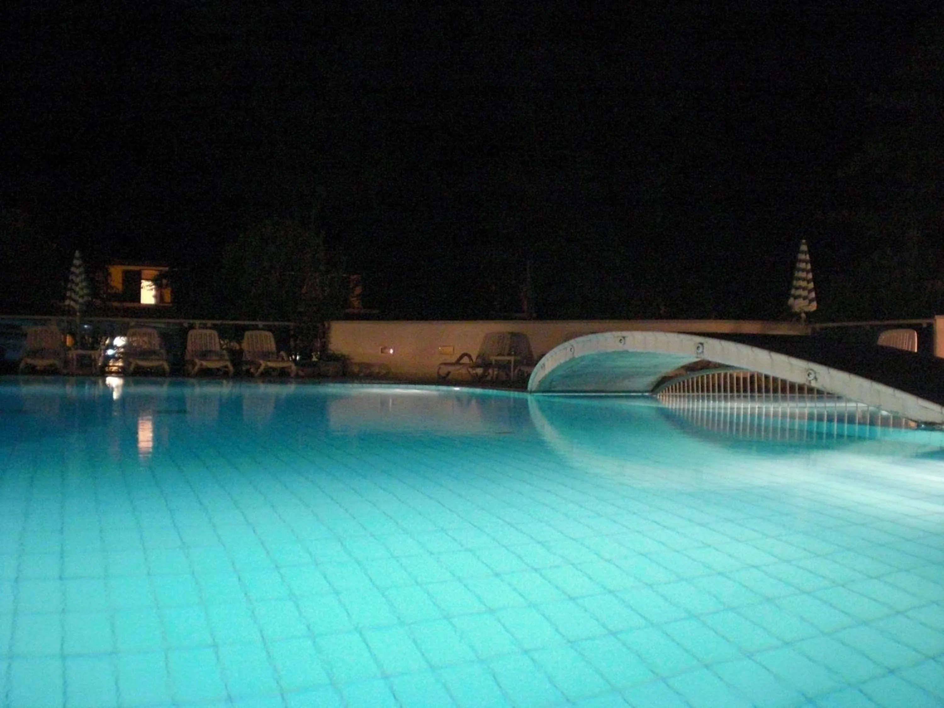 Swimming pool in Hotel Firenze