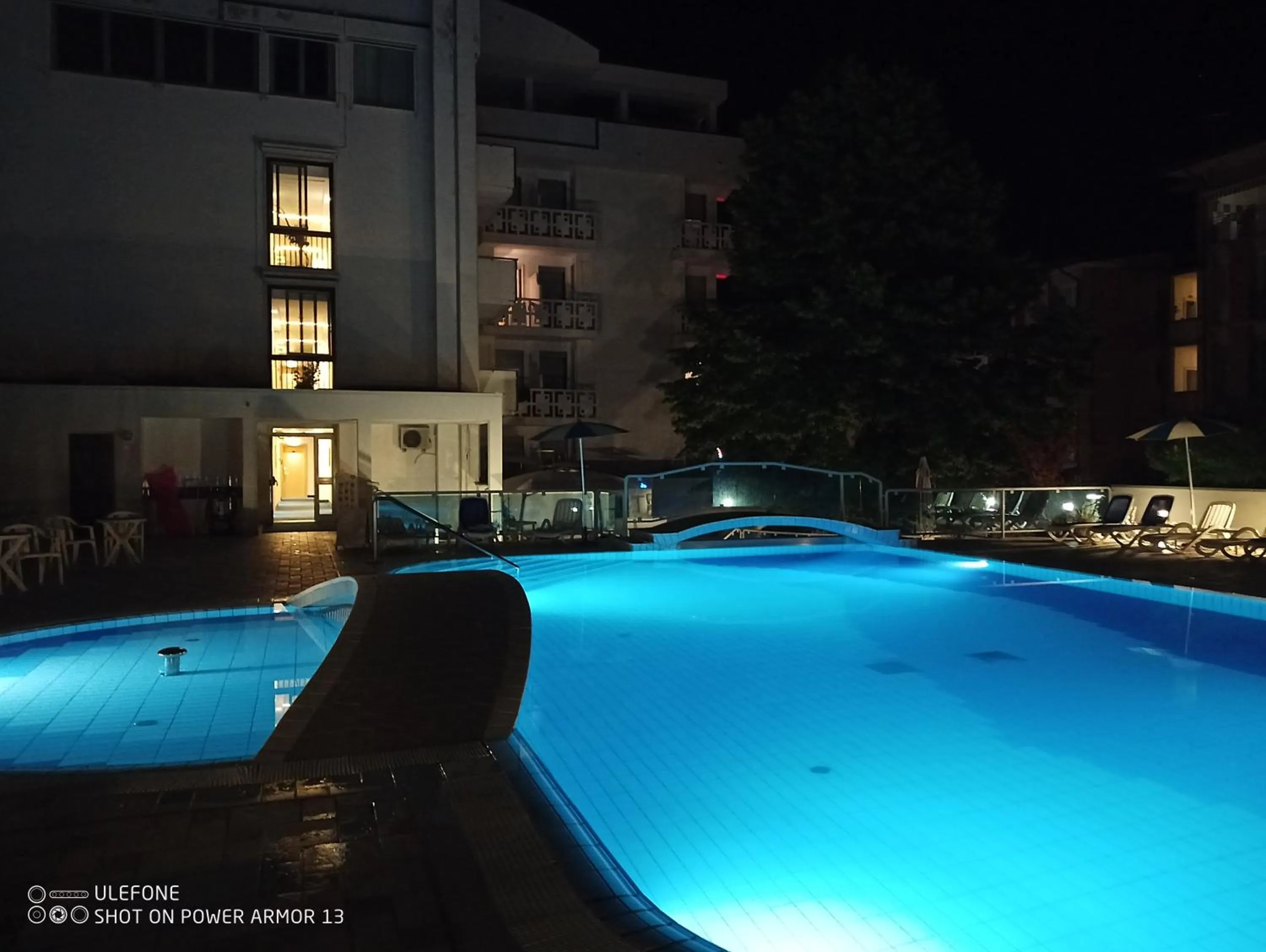 Property building in Hotel Firenze